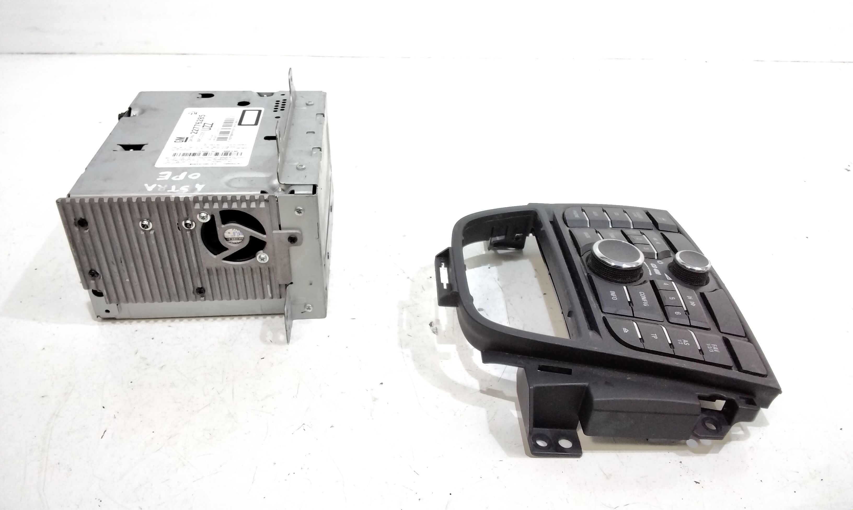 Autoradio OPEL Astra J S. Wagon