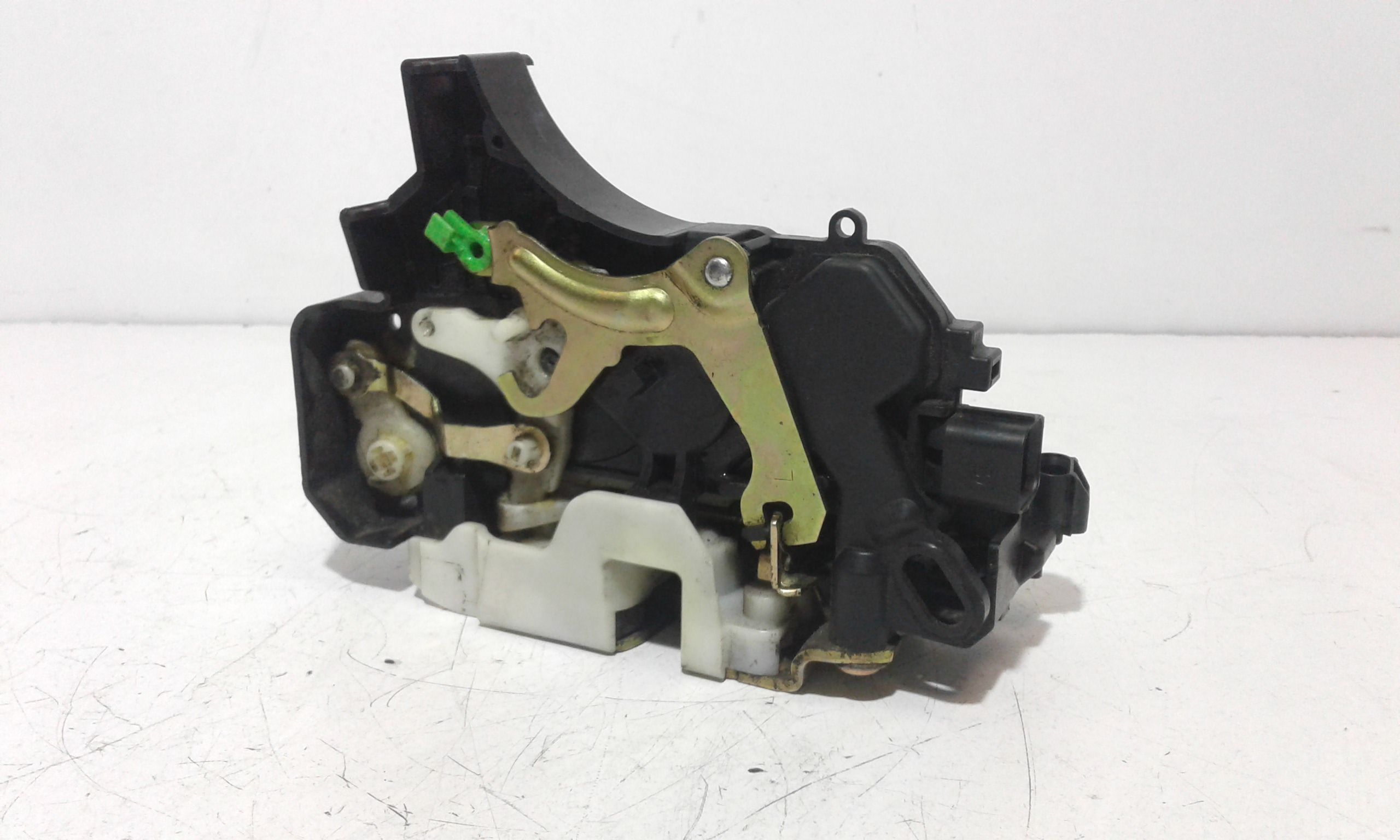 Serratura Anteriore Sinistra MITSUBISHI Colt Cabrio (CZC)