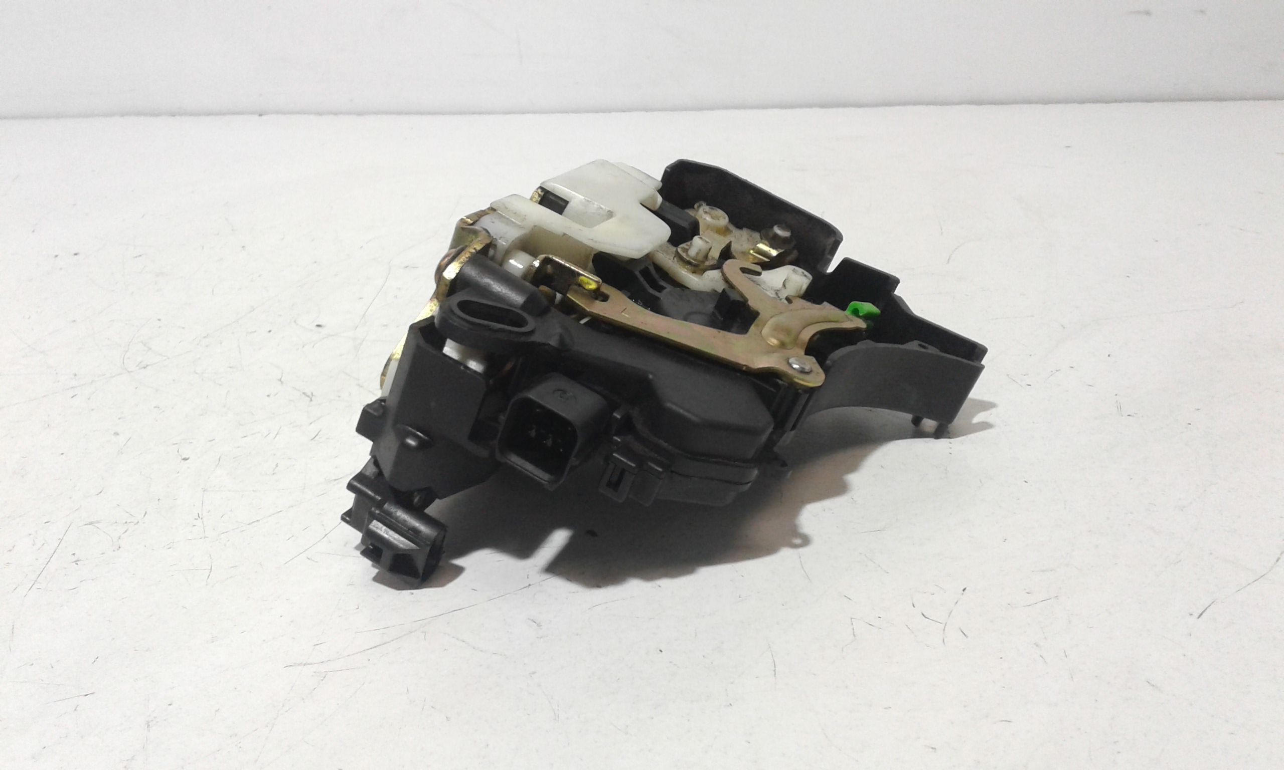 Serratura Anteriore Sinistra MITSUBISHI Colt Cabrio (CZC)