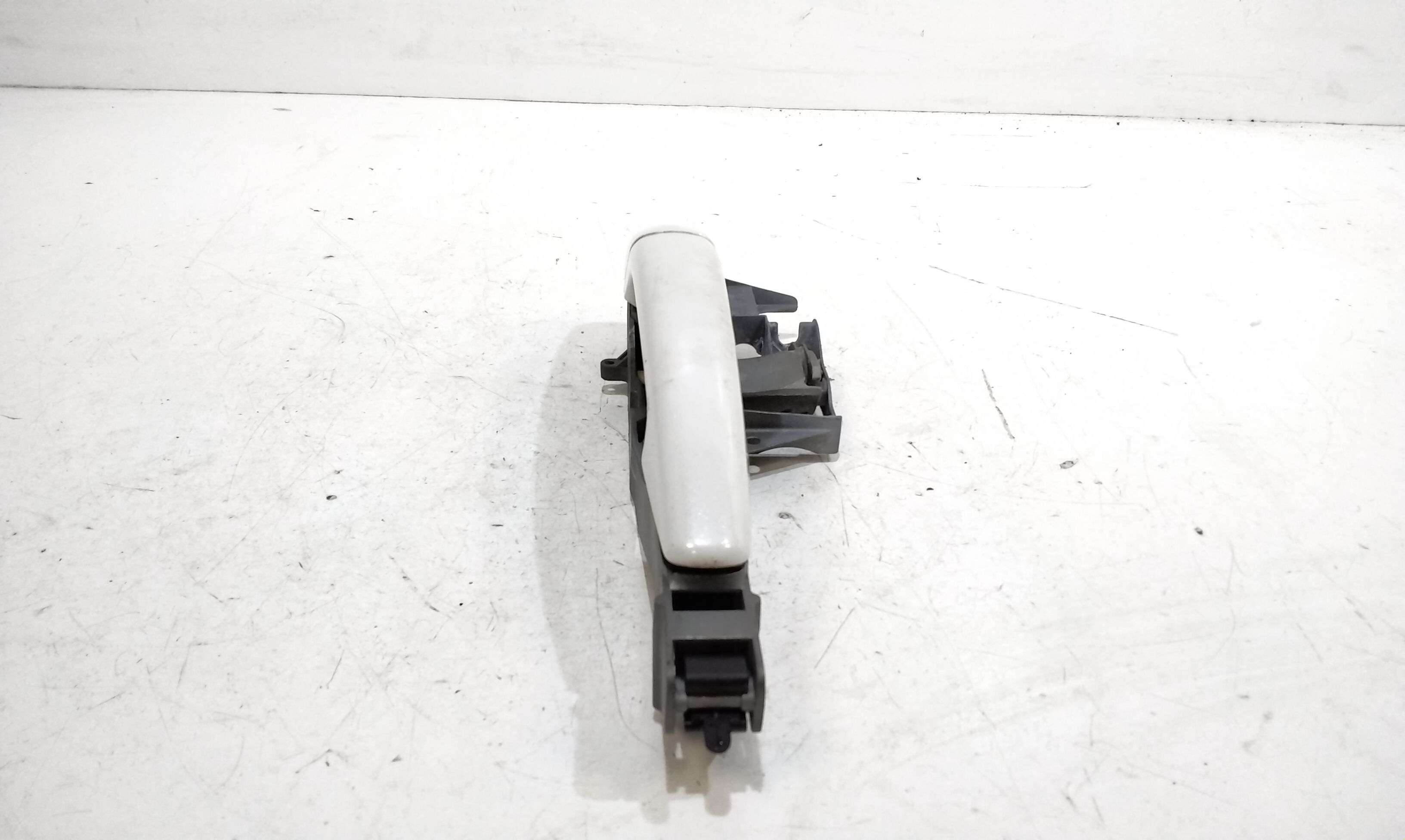 Maniglia esterna Posteriore Destra PEUGEOT 3008 Serie (09>16)