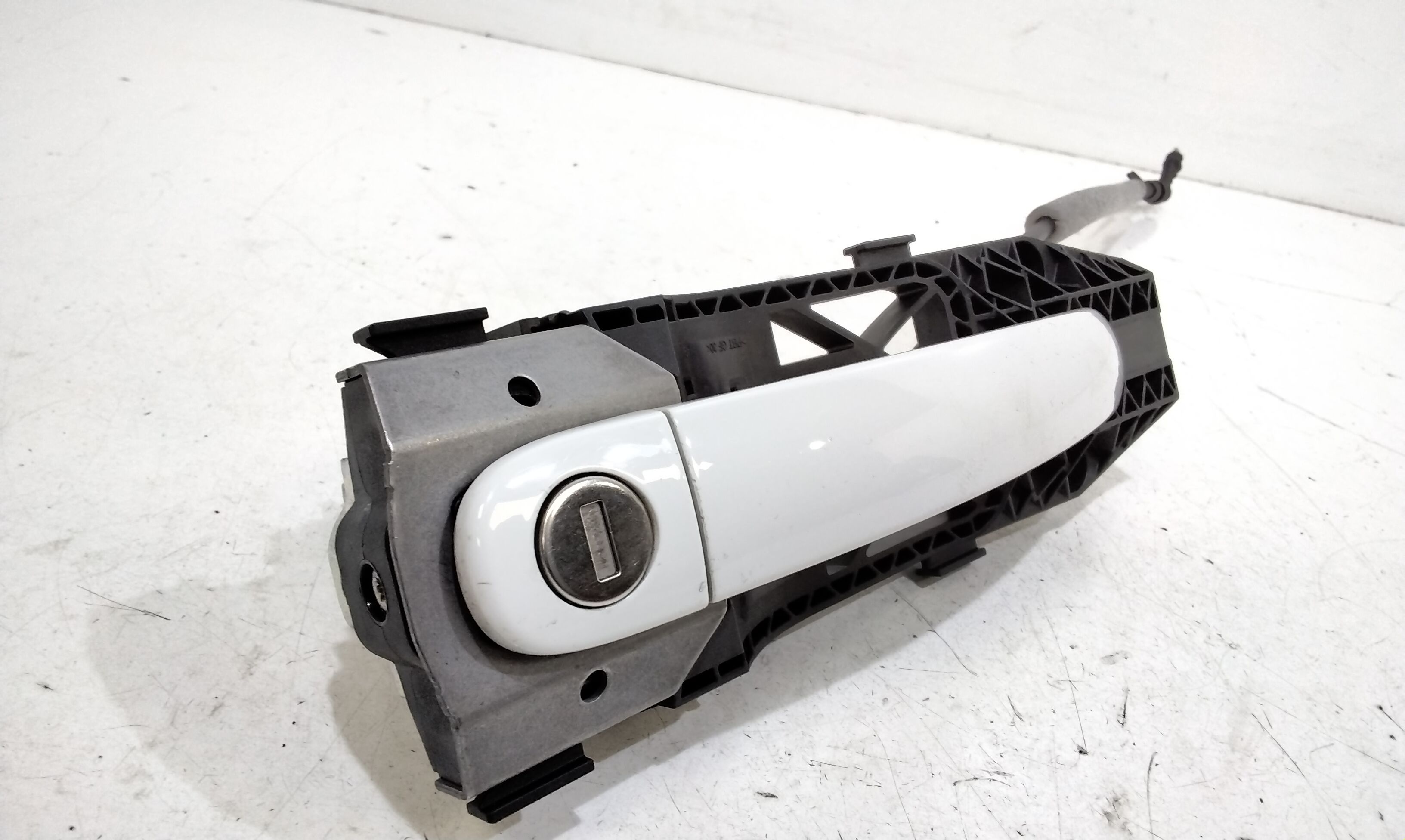 Maniglia esterna Anteriore Sinistra VOLKSWAGEN Up Serie (122) (16>)