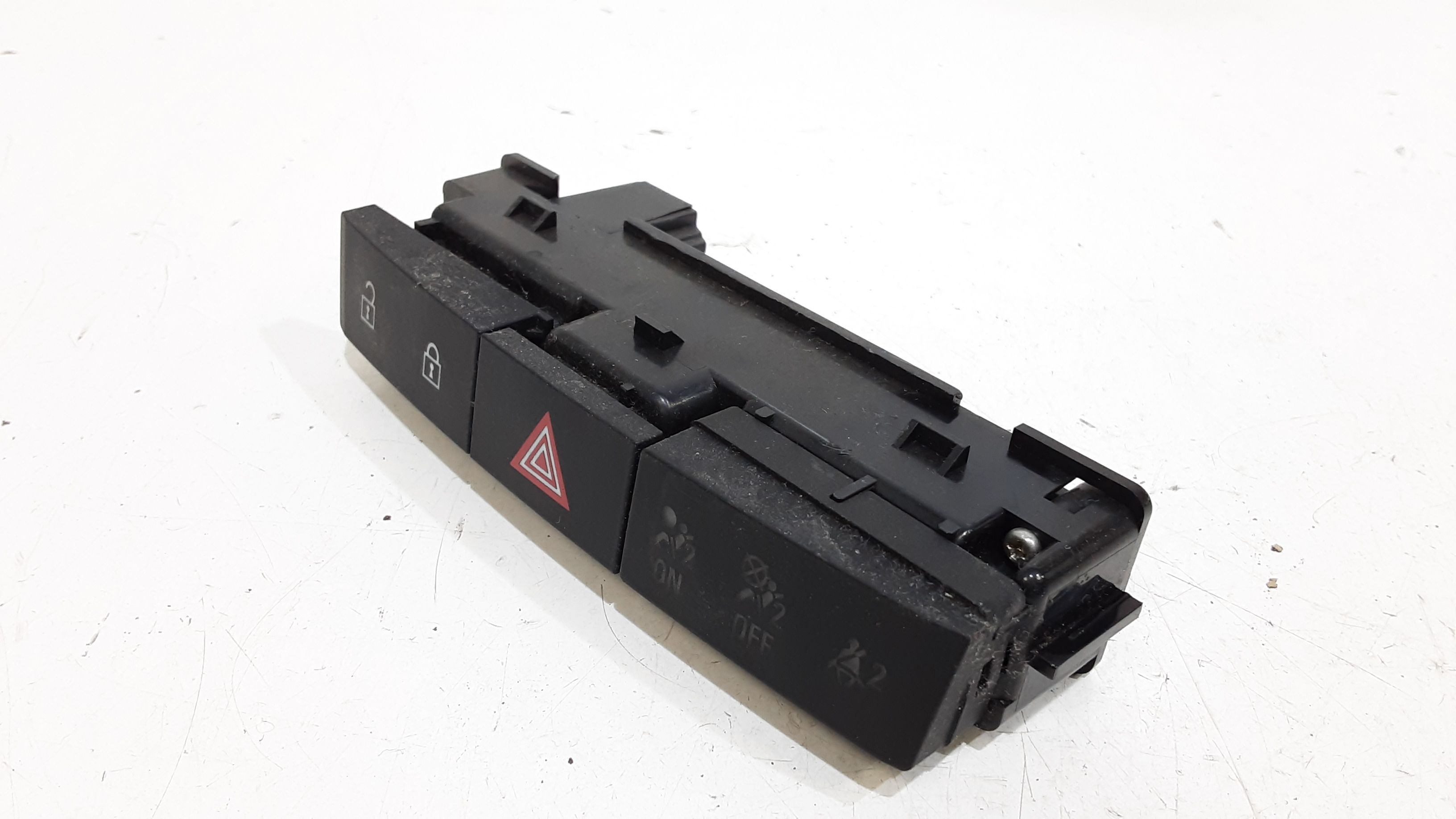 Pulsante luci di emergenza OPEL Astra J S. Wagon