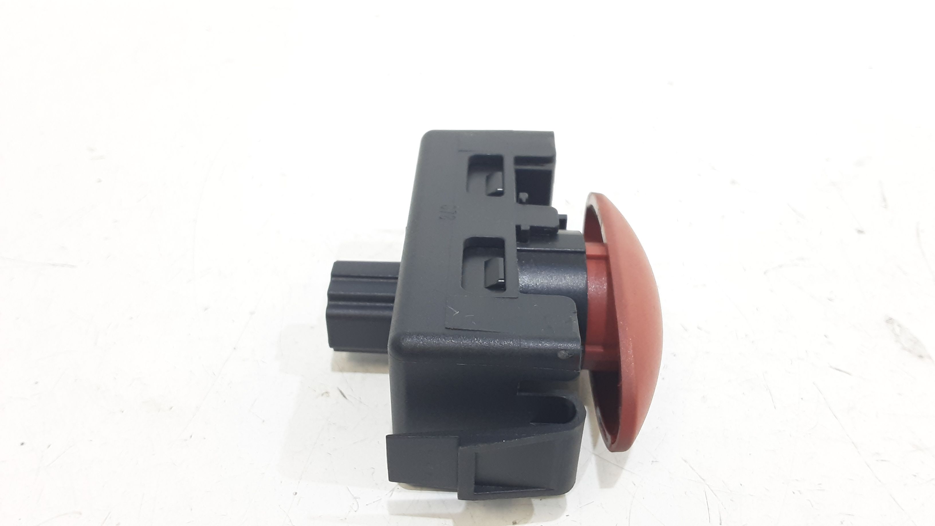 Pulsante luci di emergenza RENAULT Twingo II serie  (07>14)