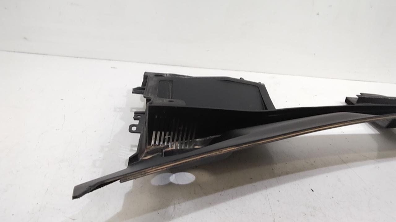 Griglia Gocciolatoio ant. JAGUAR E-Pace Serie  (17>)