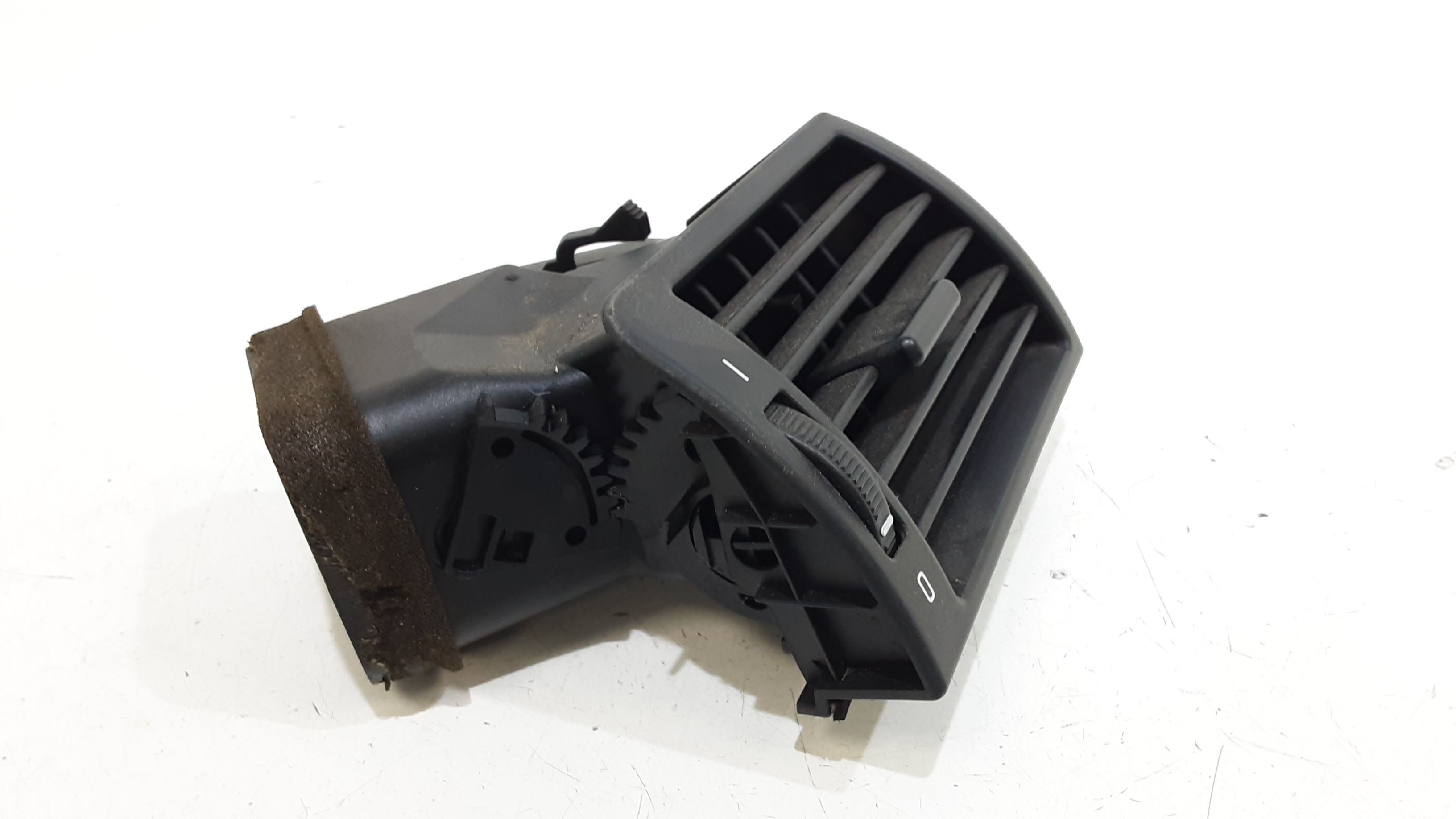 Bocchetta aria cruscotto lato passeggero BMW Serie 3 E46 Berlina