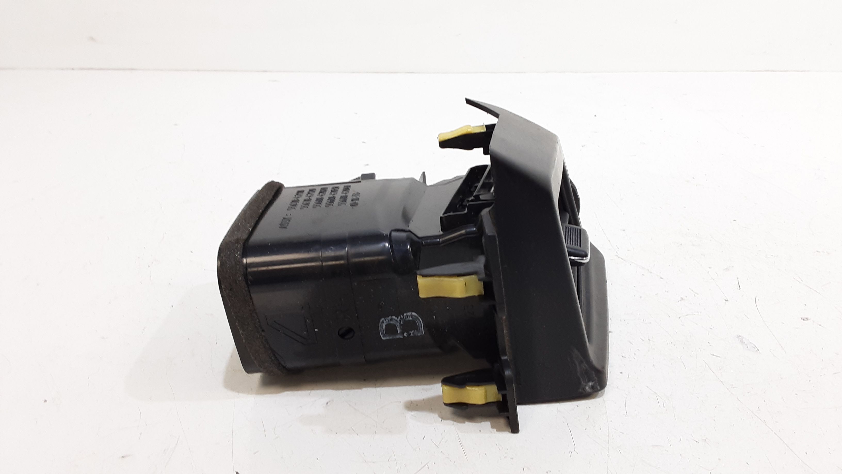 Bocchetta aria cruscotto lato passeggero TOYOTA Rav4 Serie (18>)