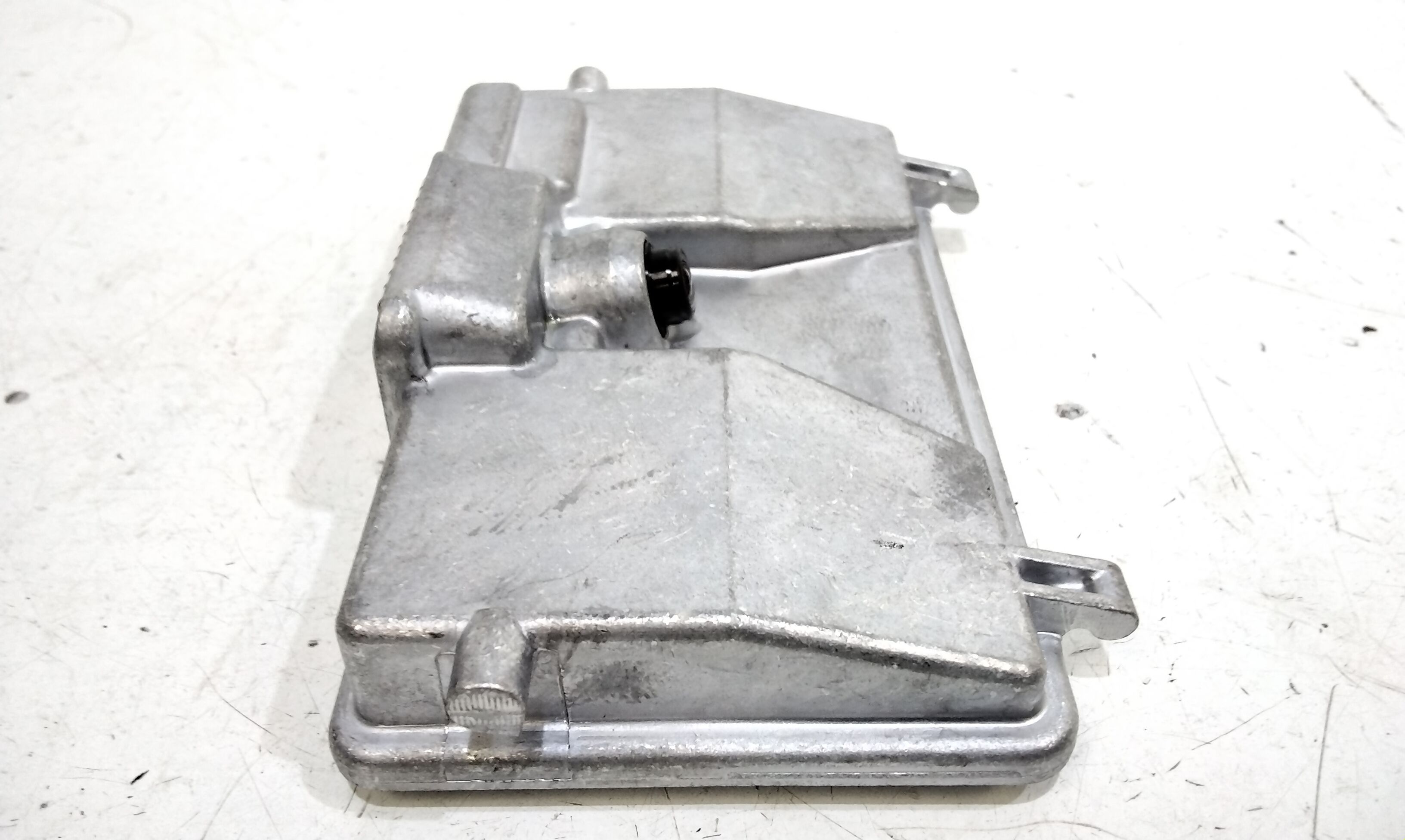 Telecamera anteriore VOLKSWAGEN Up Serie (122) (16>)