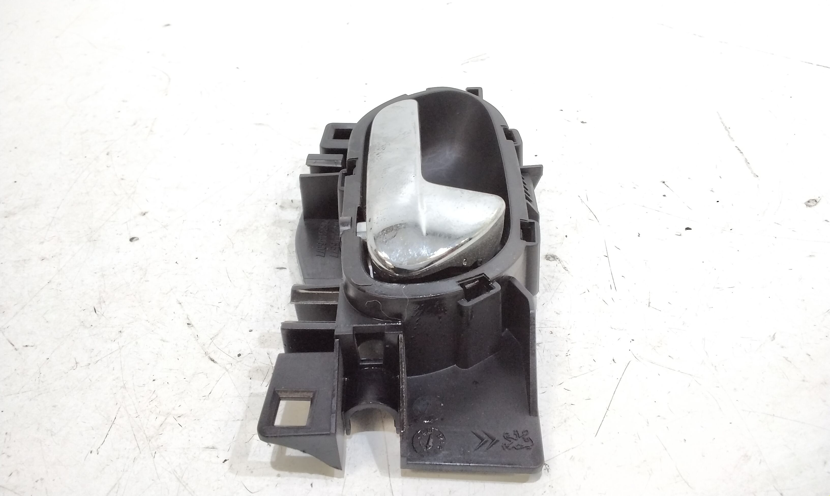 Maniglia interna Posteriore Sinistra PEUGEOT 3008 Serie (09>16)