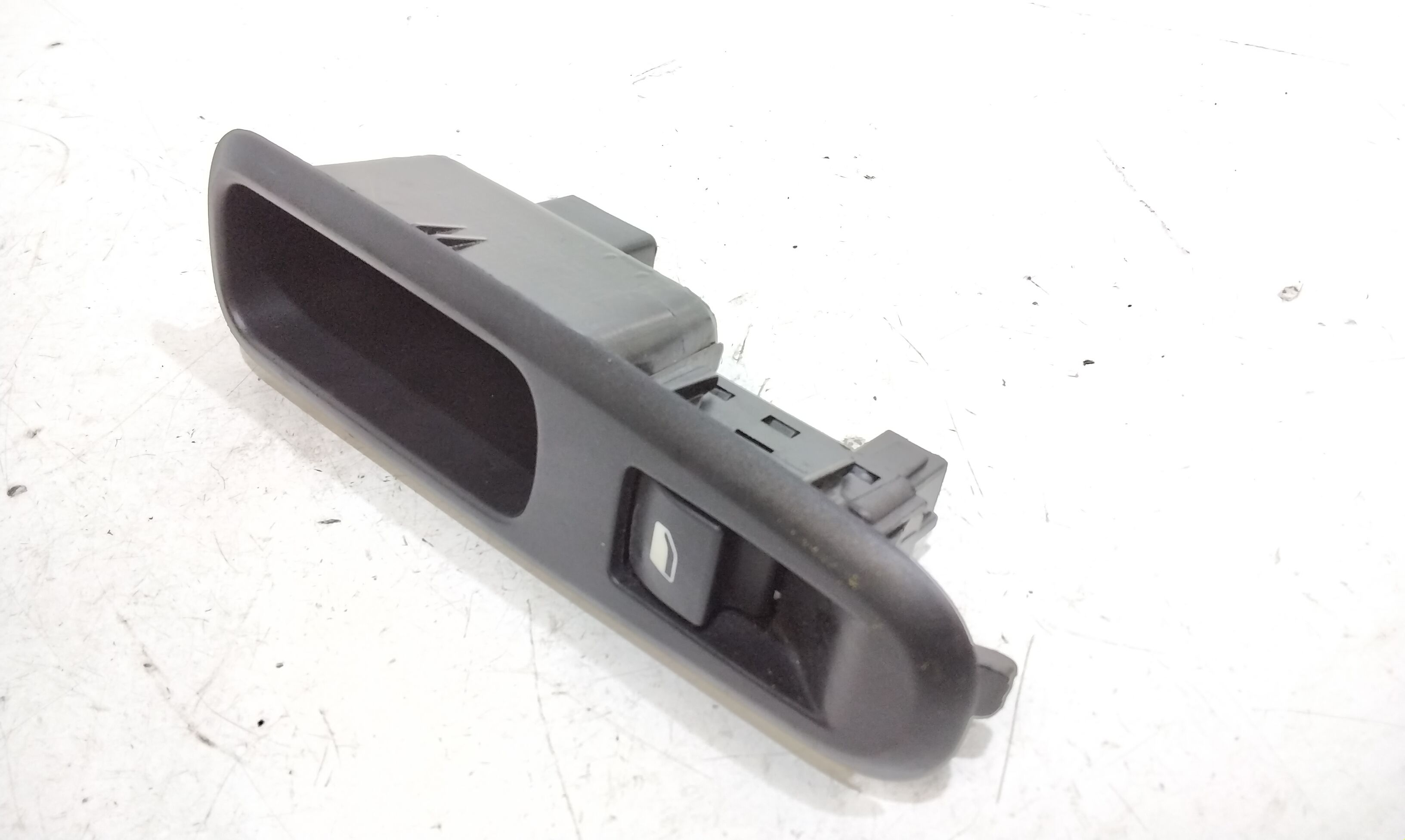 Pulsantiera Posteriore Destra PEUGEOT 3008 Serie (09>16)