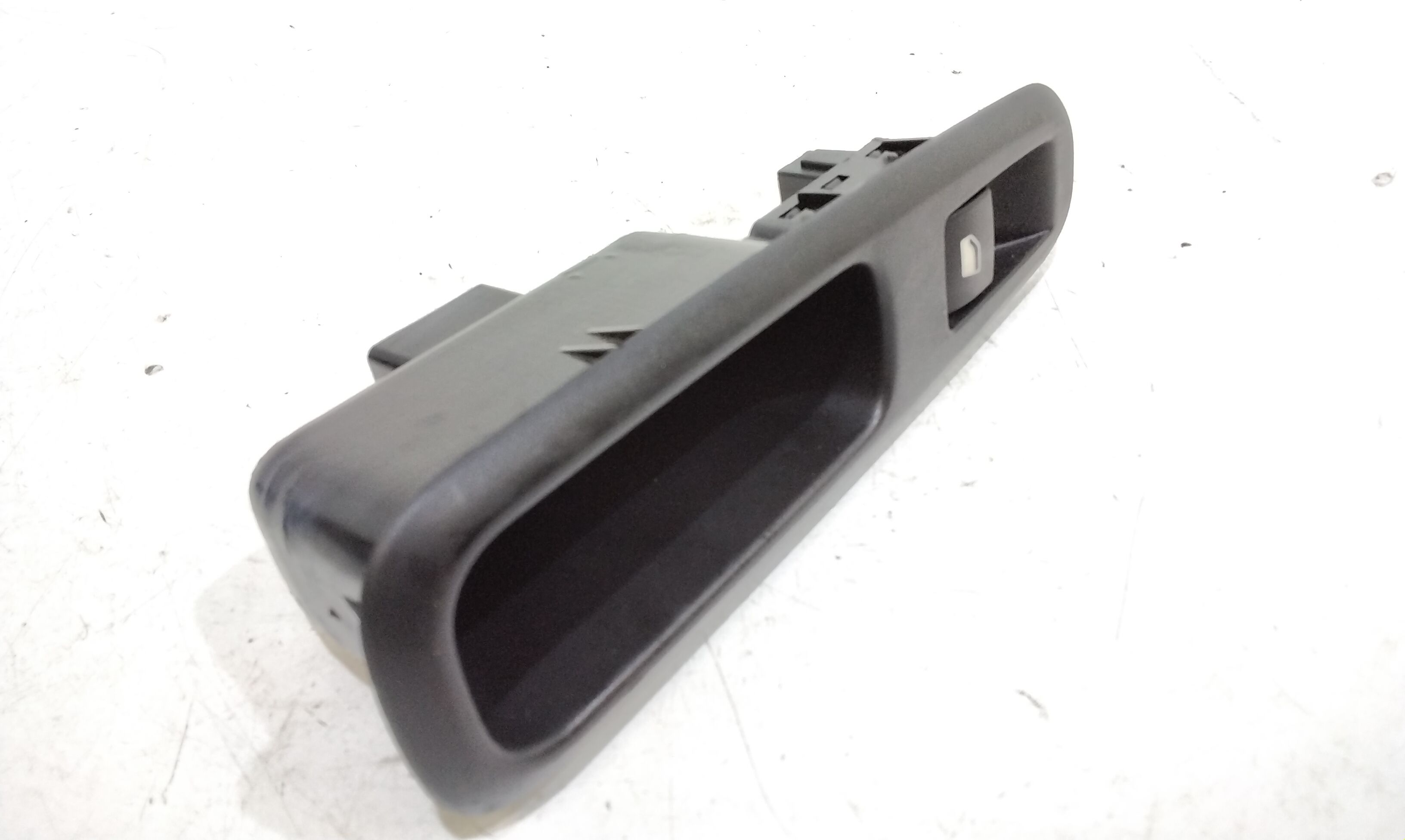 Pulsantiera Posteriore Destra PEUGEOT 3008 Serie (09>16)