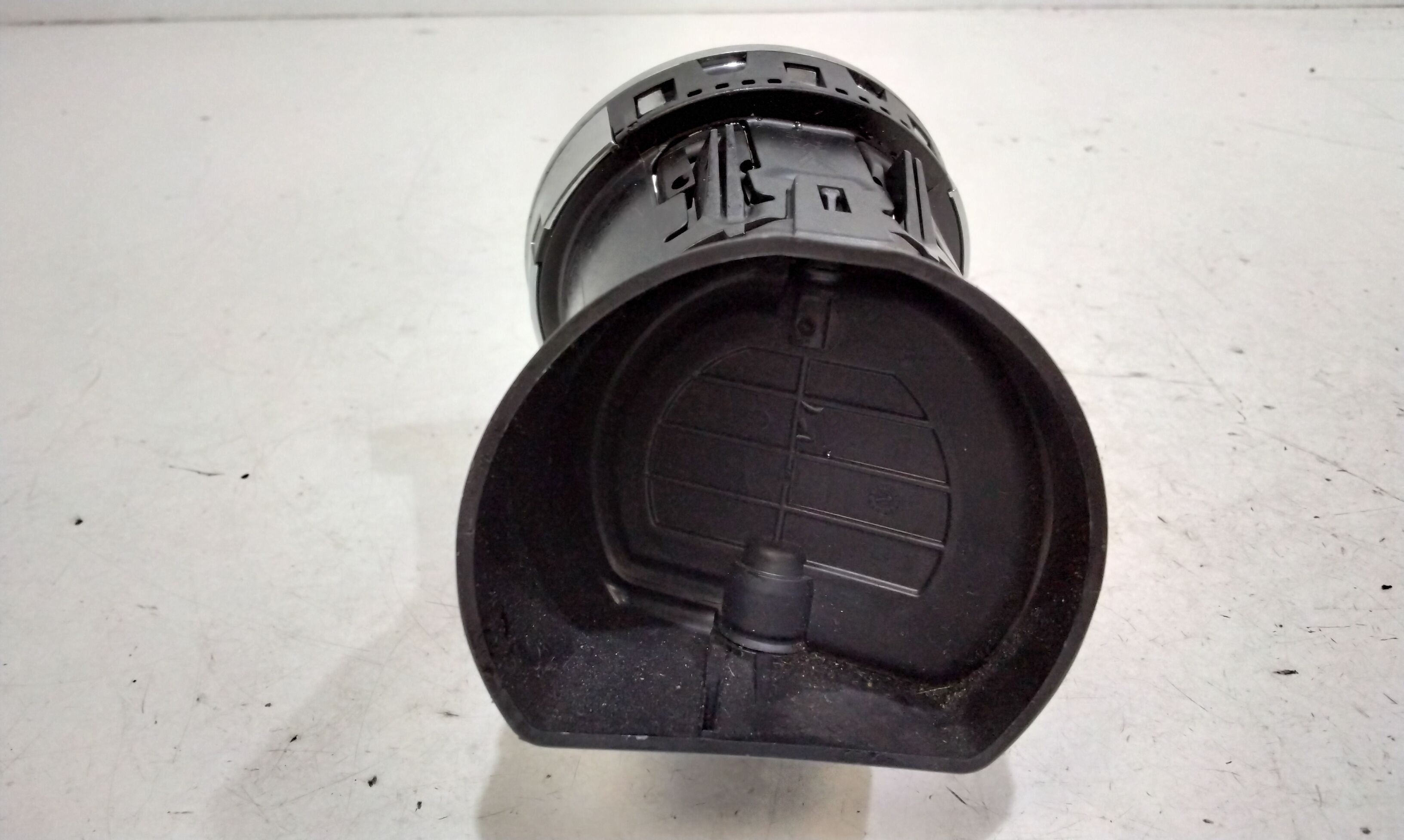 Bocchetta aria cruscotto lato guida PEUGEOT 3008 Serie (09>16)