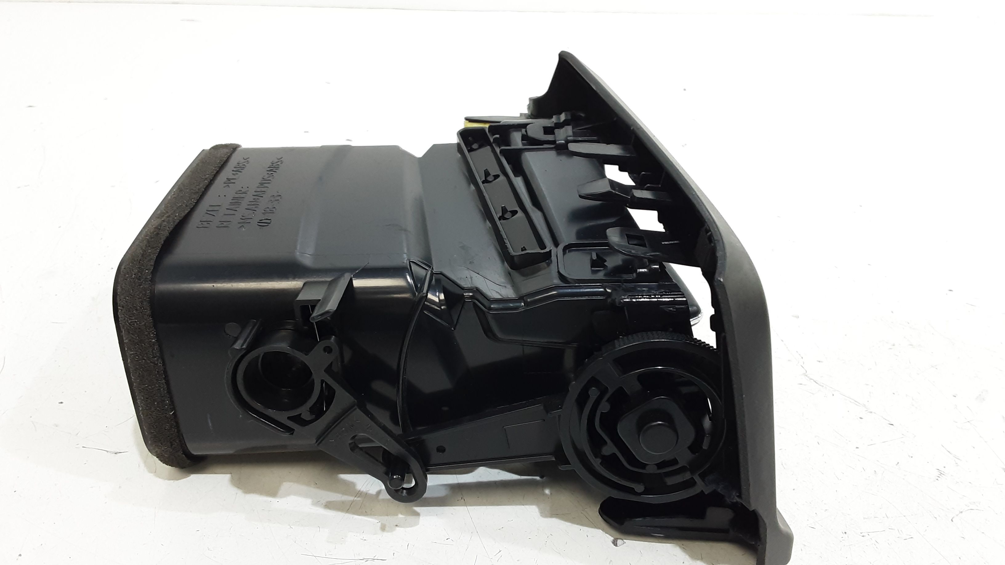 Bocchetta aria cruscotto lato guida TOYOTA Rav4 Serie (18>)