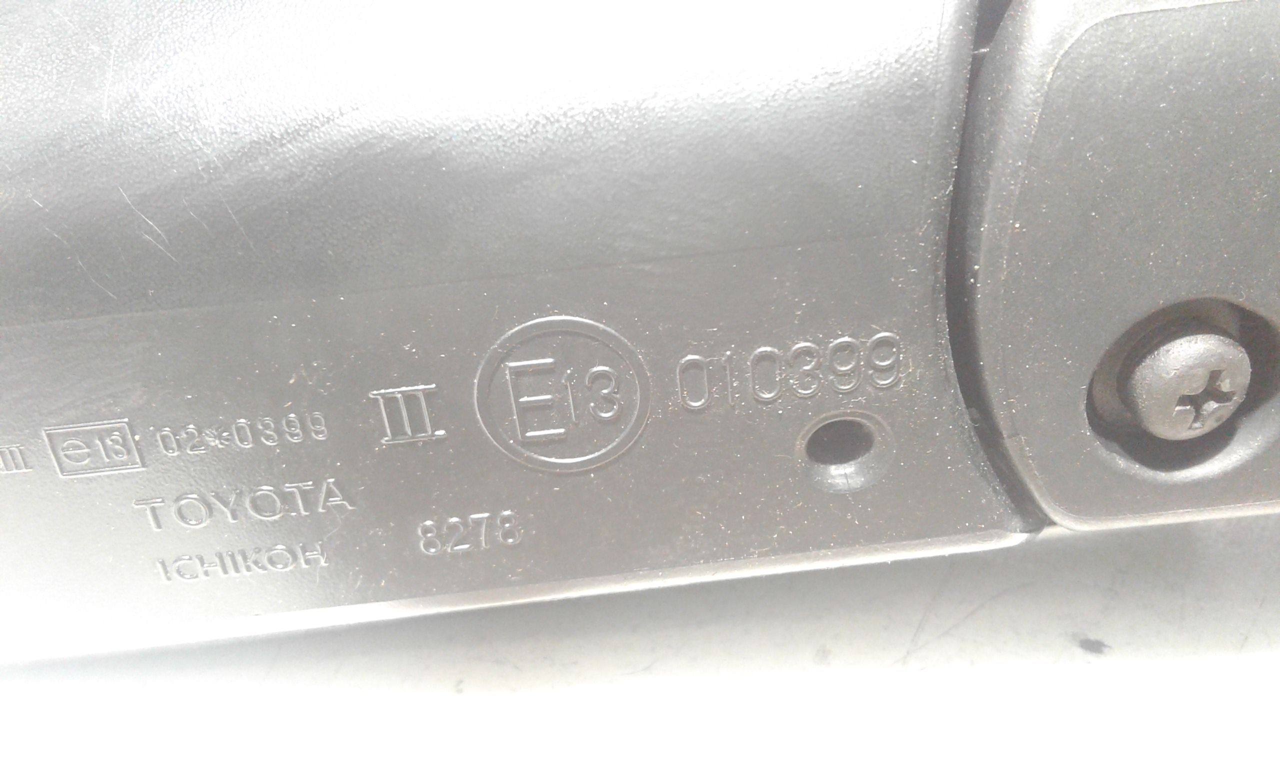 Specchietto Retrovisore Destro TOYOTA Yaris 1 Serie