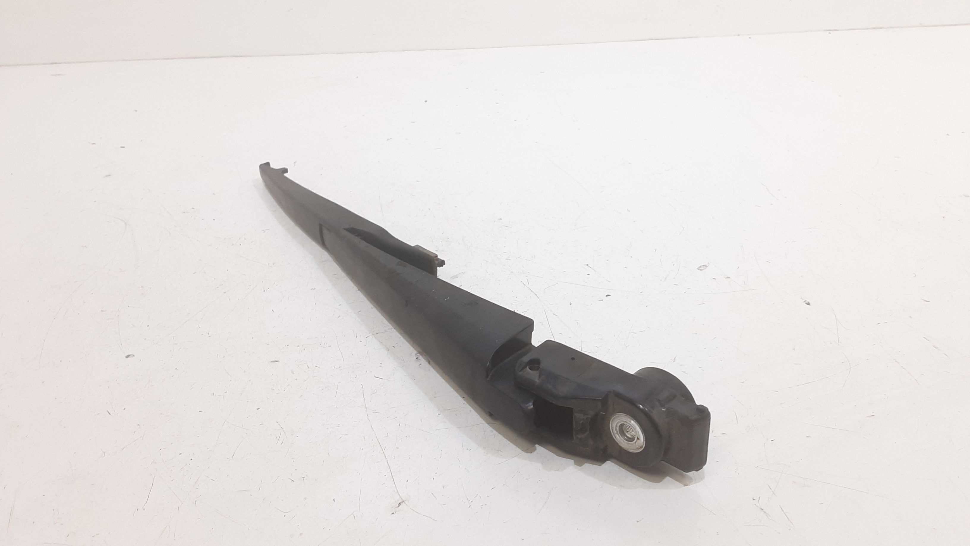 Braccio tergi posteriore TOYOTA Rav4 Serie (18>)