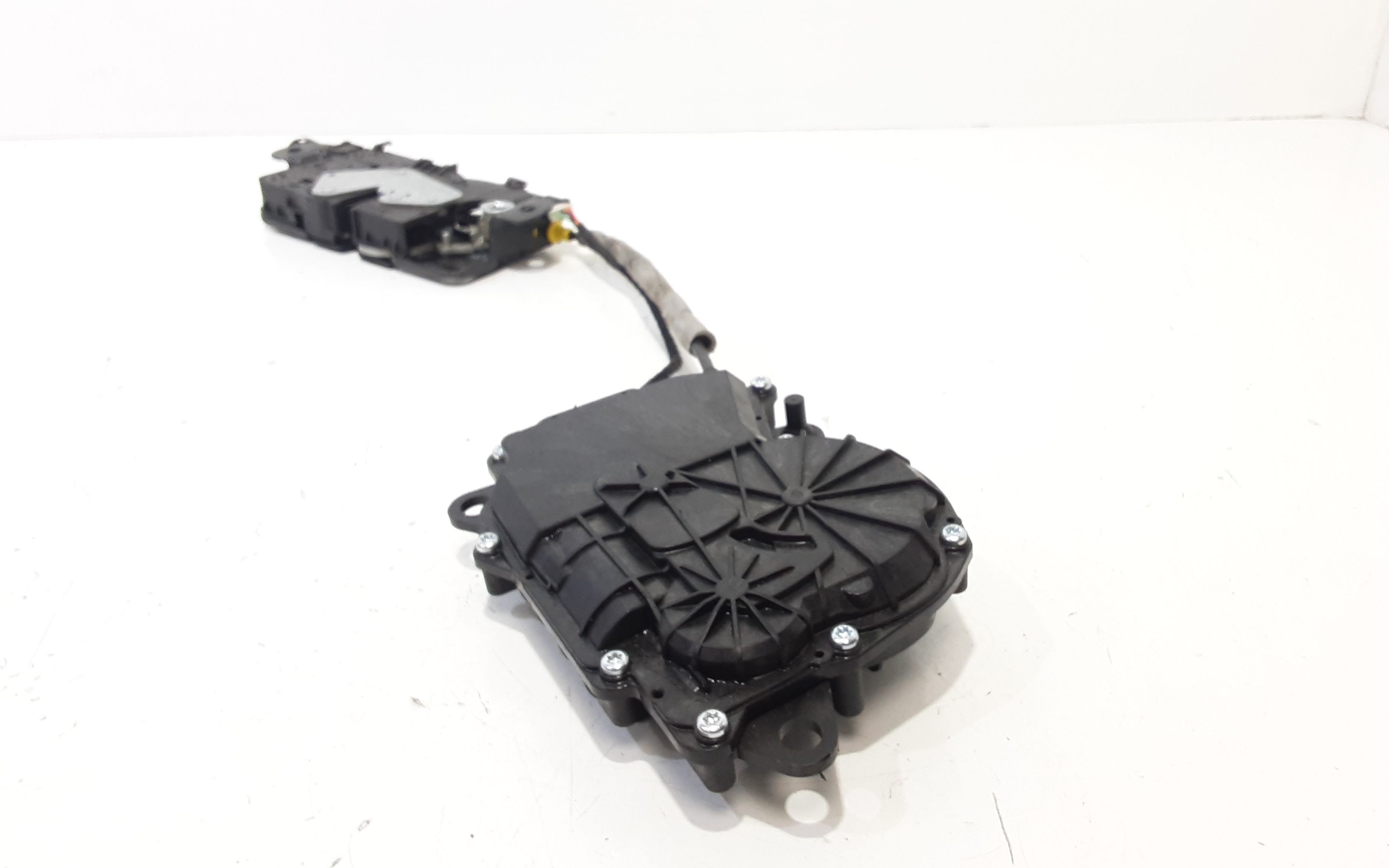 Attuatore serratura cofano posteriore BMW Serie 5 Touring F10