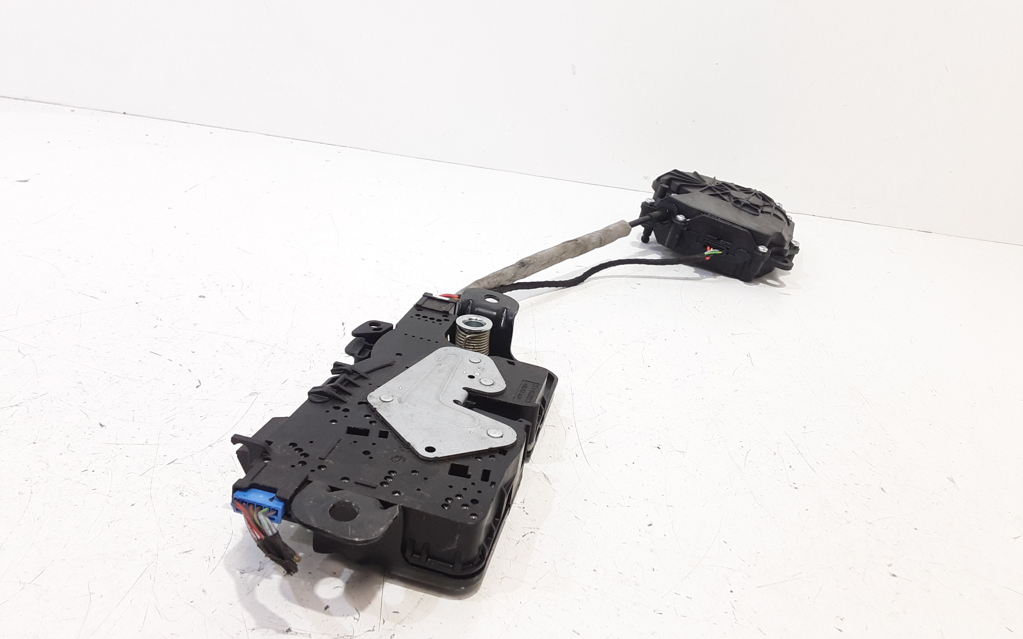 Attuatore serratura cofano posteriore BMW Serie 5 Touring F10