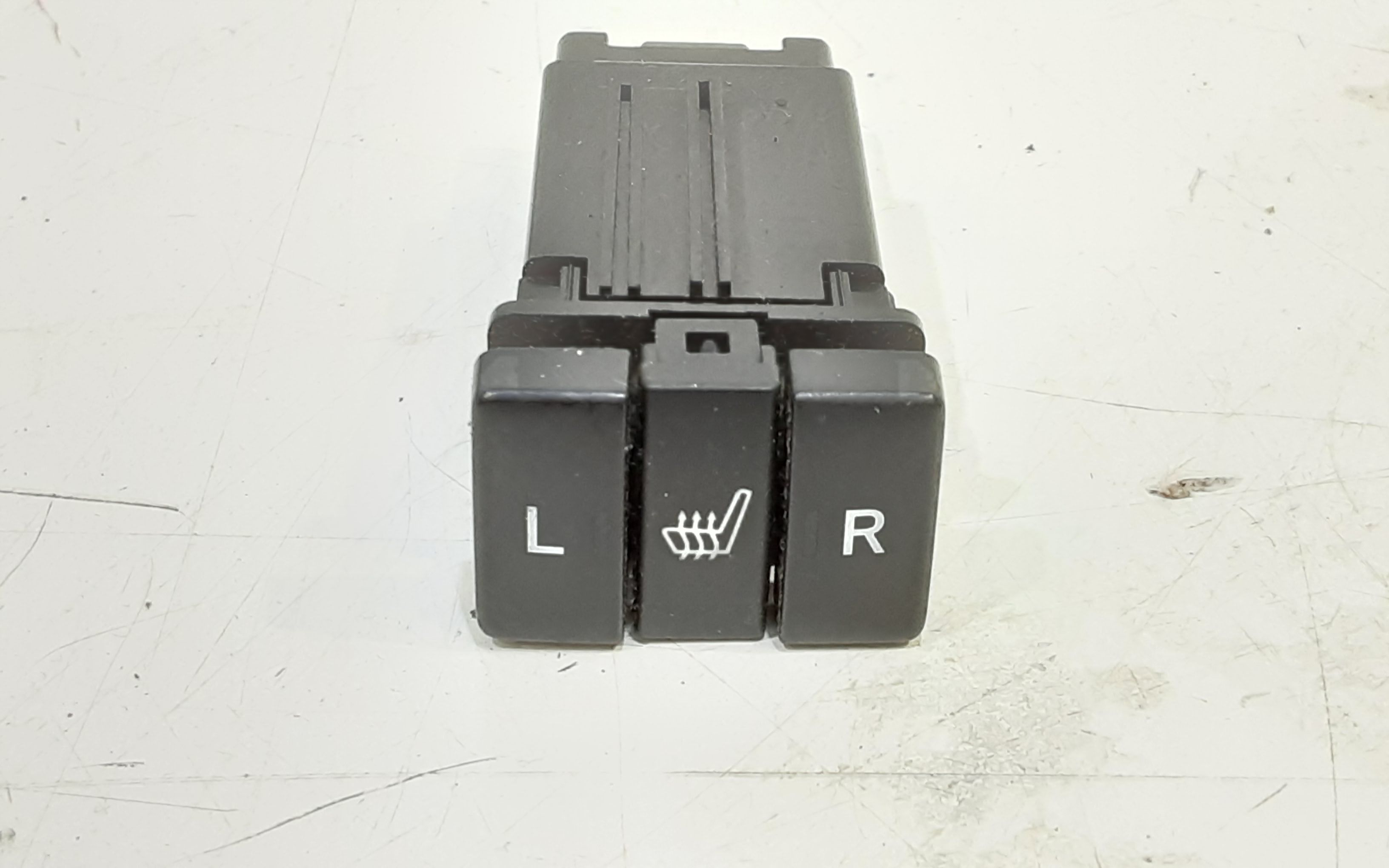 Pulsante sedile riscaldabile TOYOTA Verso 1 Serie