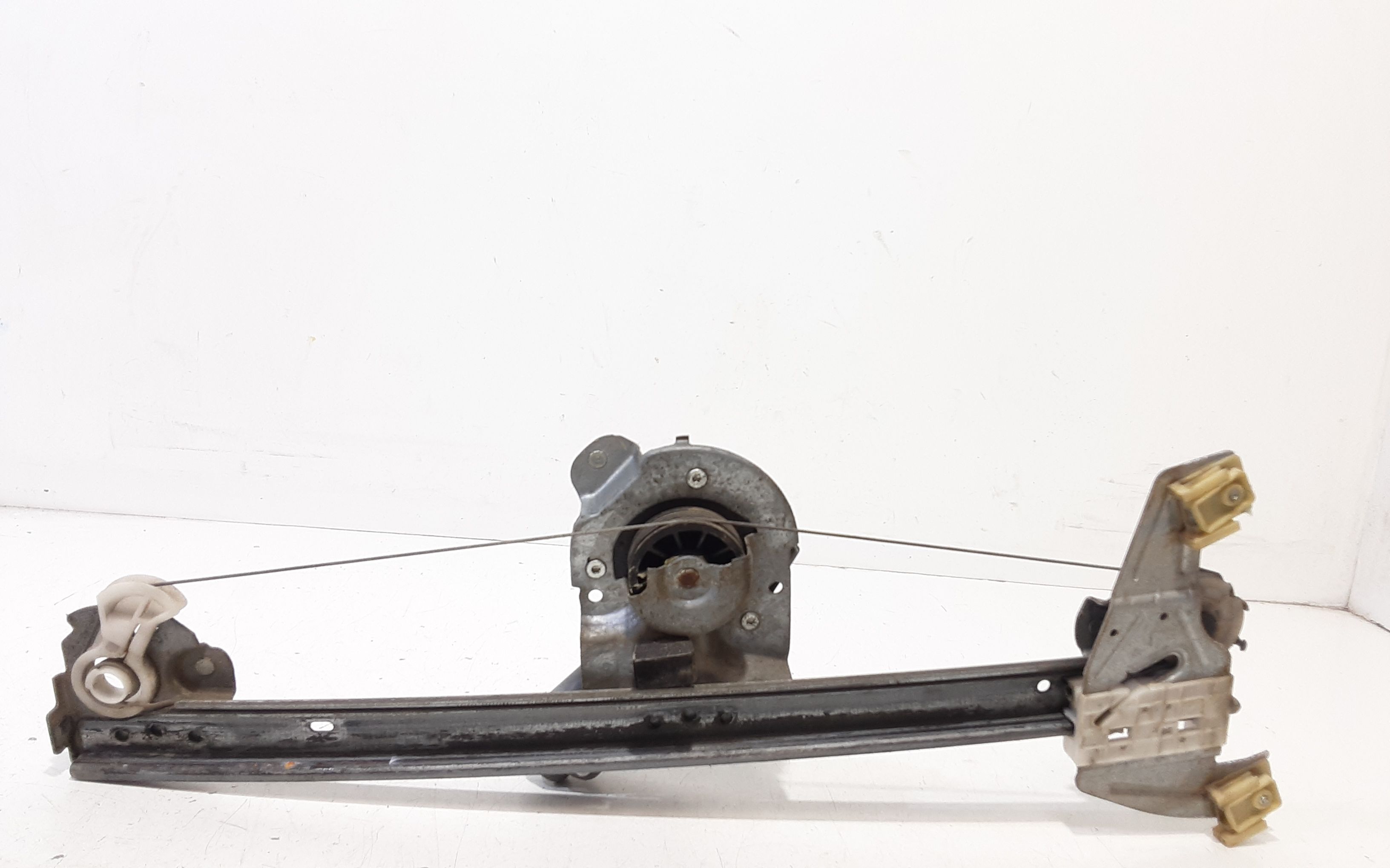 Cremagliera anteriore sinistra Guida TOYOTA Aygo 1 Serie