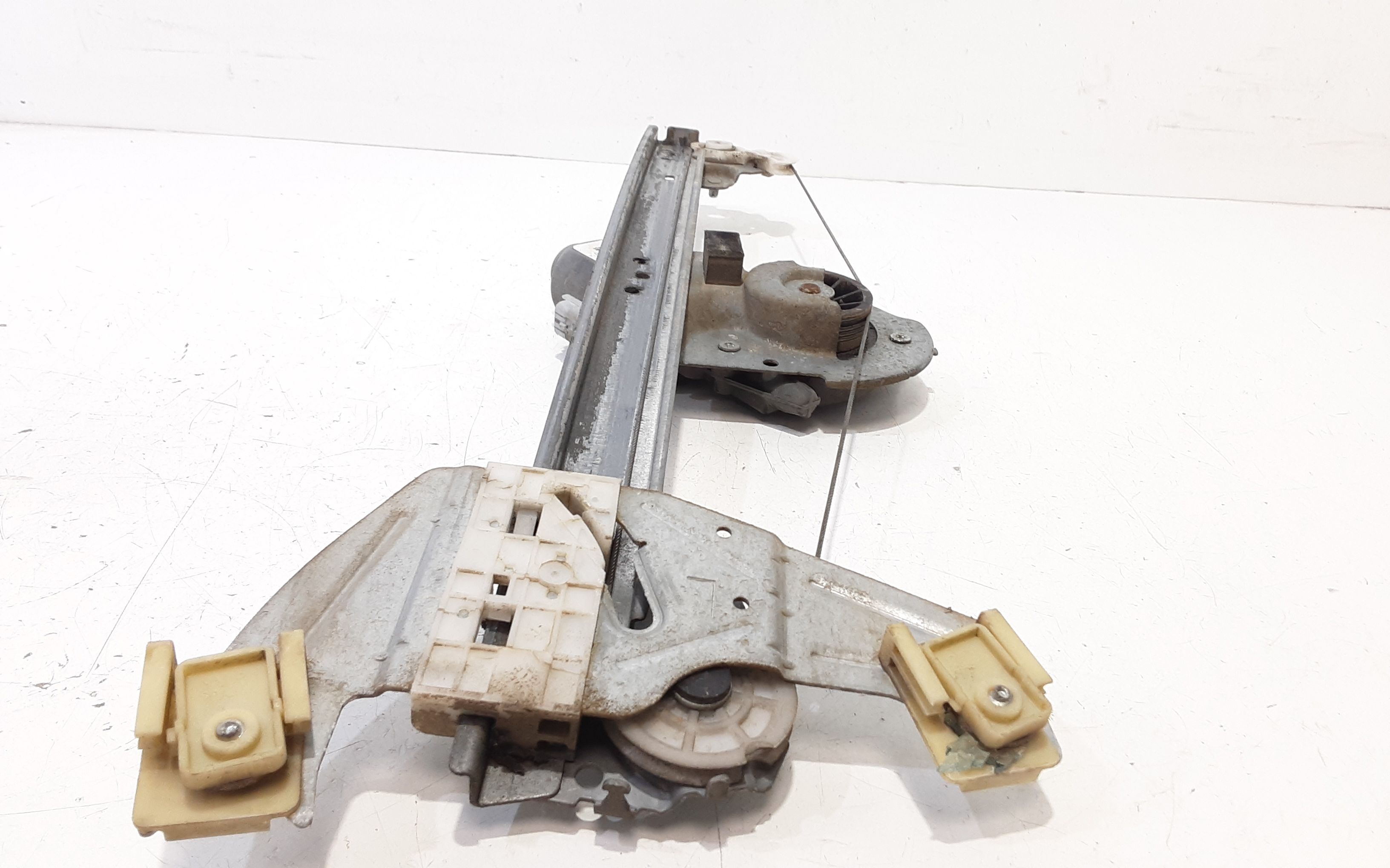 Cremagliera anteriore sinistra Guida TOYOTA Aygo 1 Serie