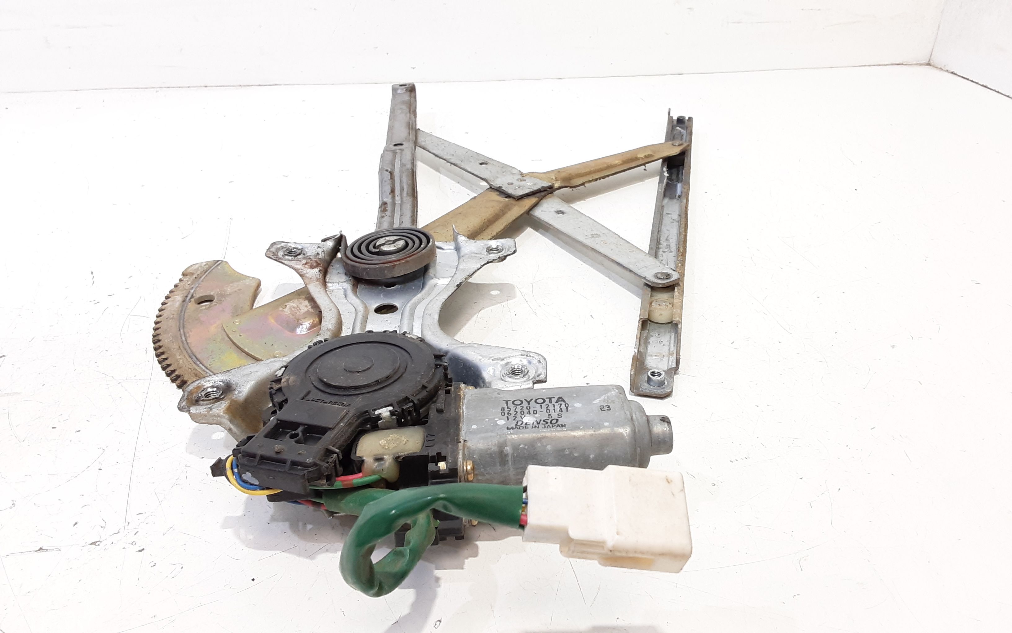 Cremagliera anteriore sinistra Guida TOYOTA Corolla Berlina 1 Serie