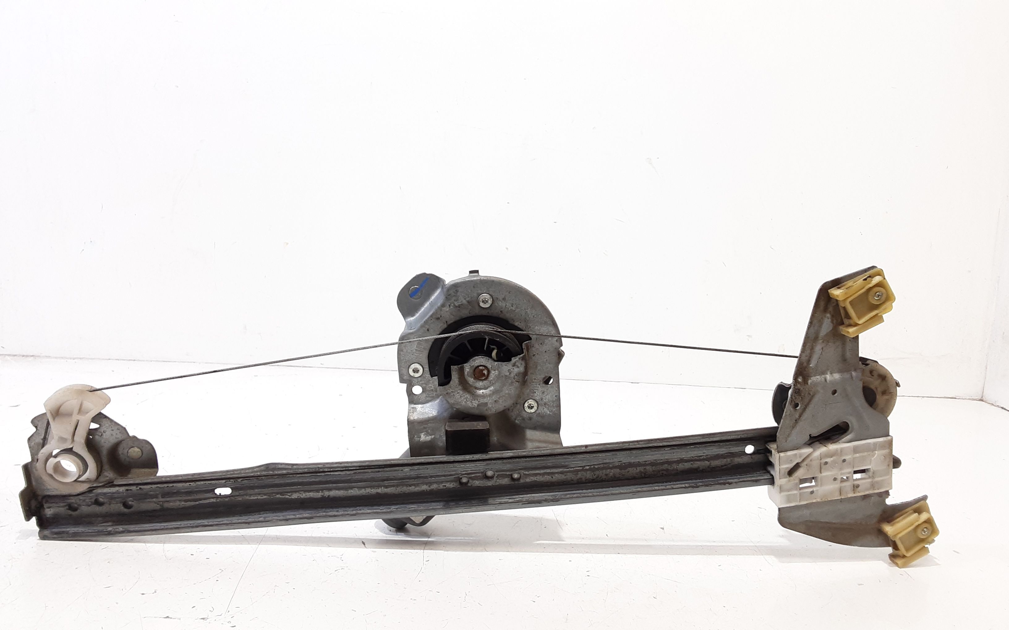 Cremagliera anteriore sinistra Guida TOYOTA Aygo 1 Serie