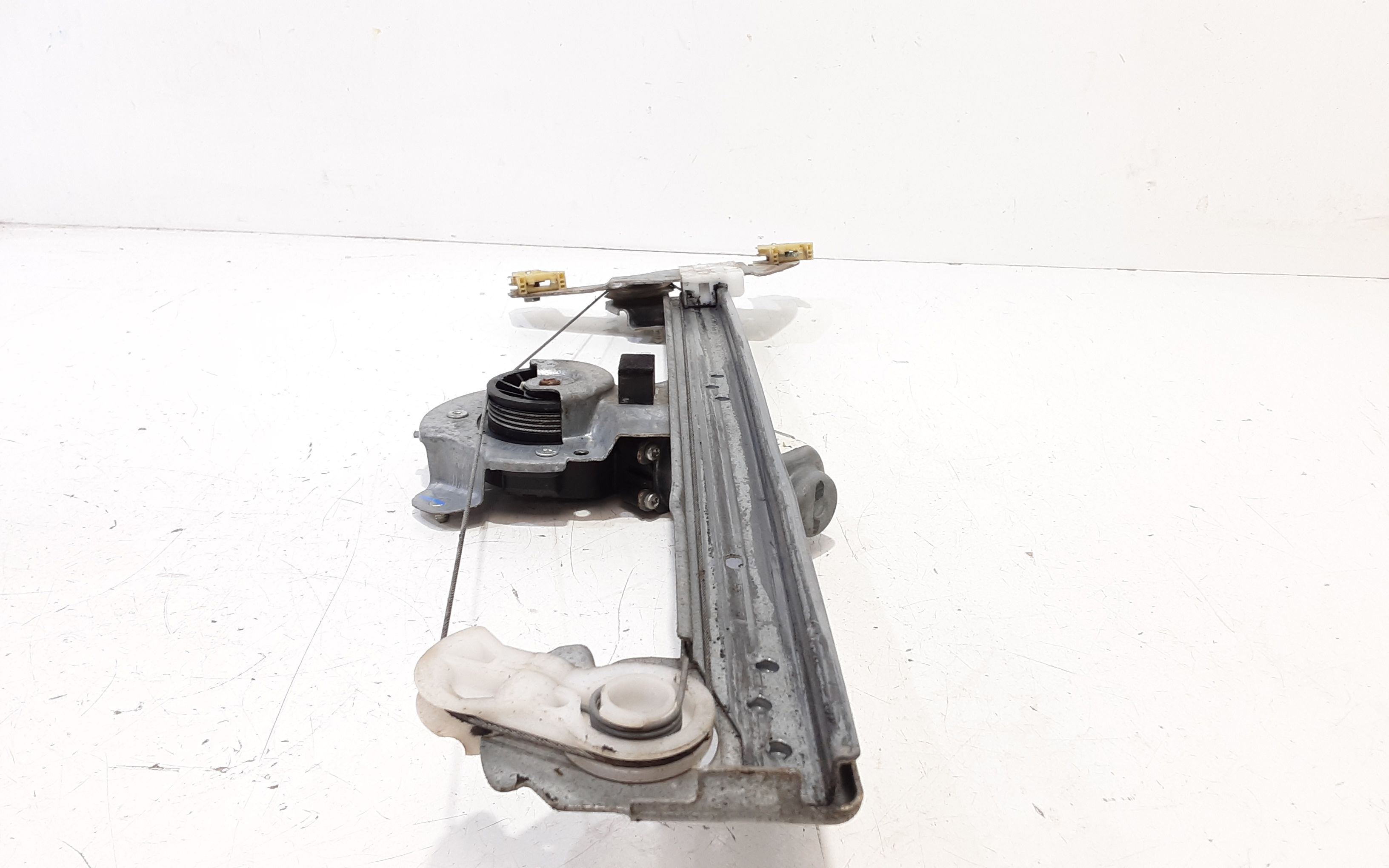 Cremagliera anteriore sinistra Guida TOYOTA Aygo 1 Serie