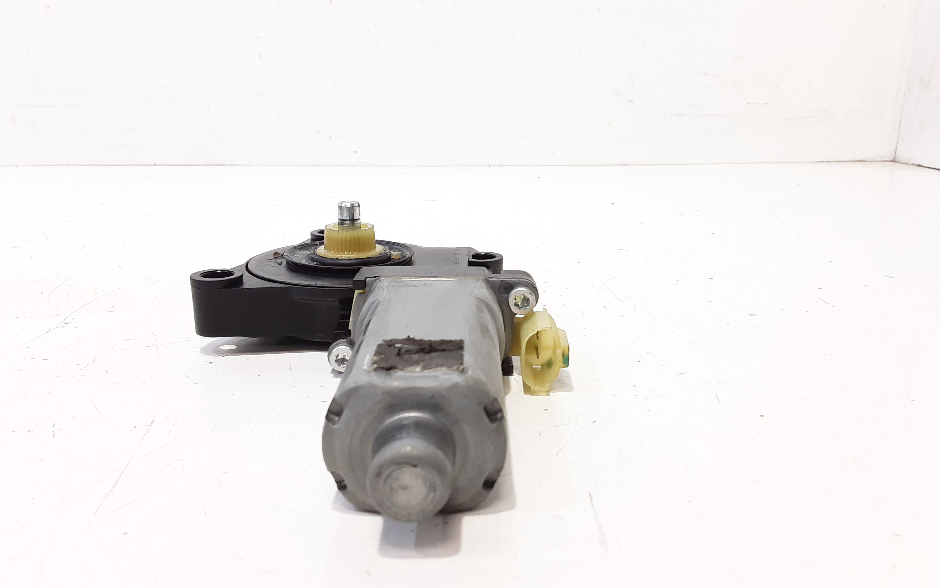 Motorino Alzavetro anteriore destra KIA Carens 2 Serie