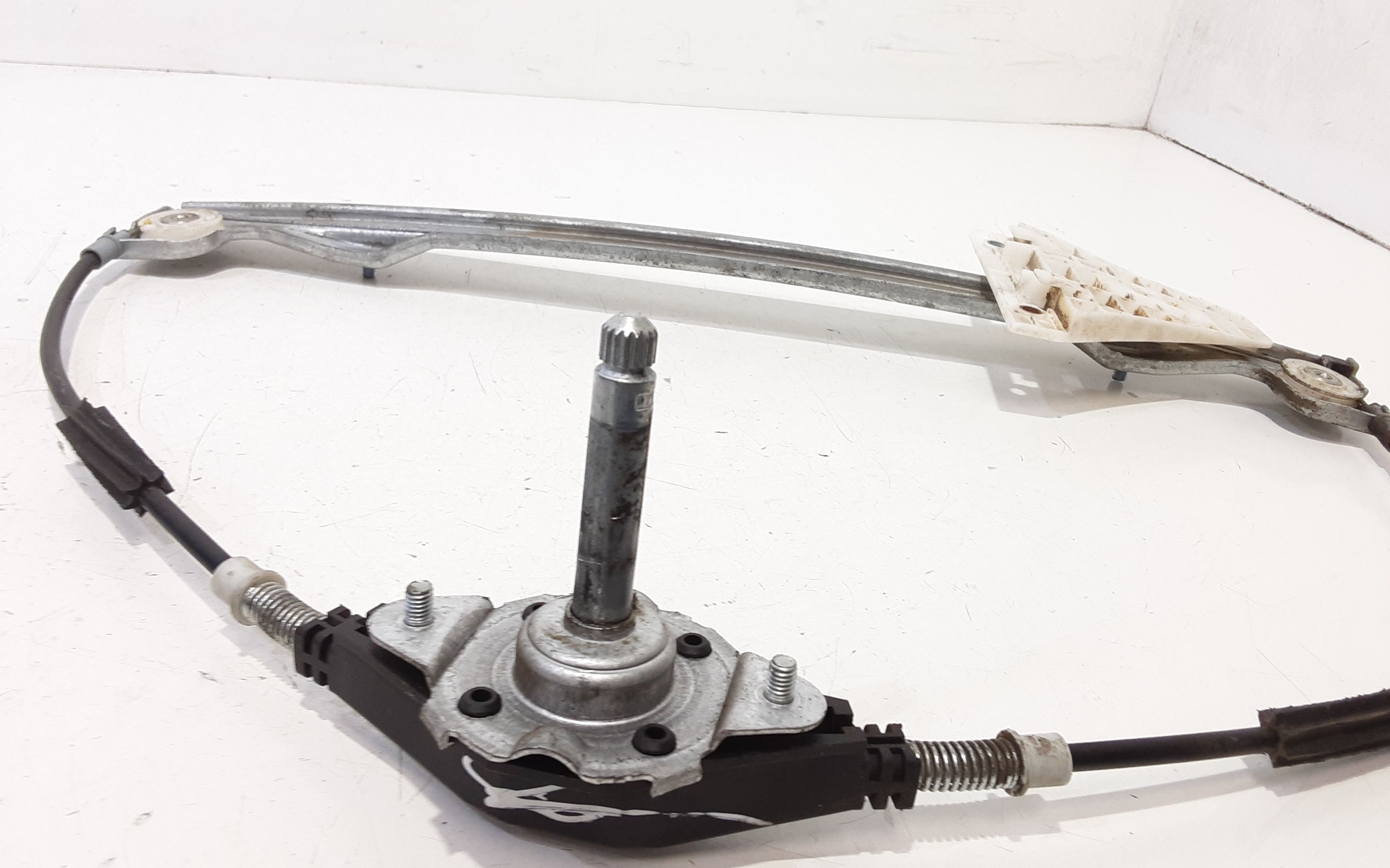 Cremagliera posteriore sinistra guida MITSUBISHI Colt Serie 5P (Z) (06>12)