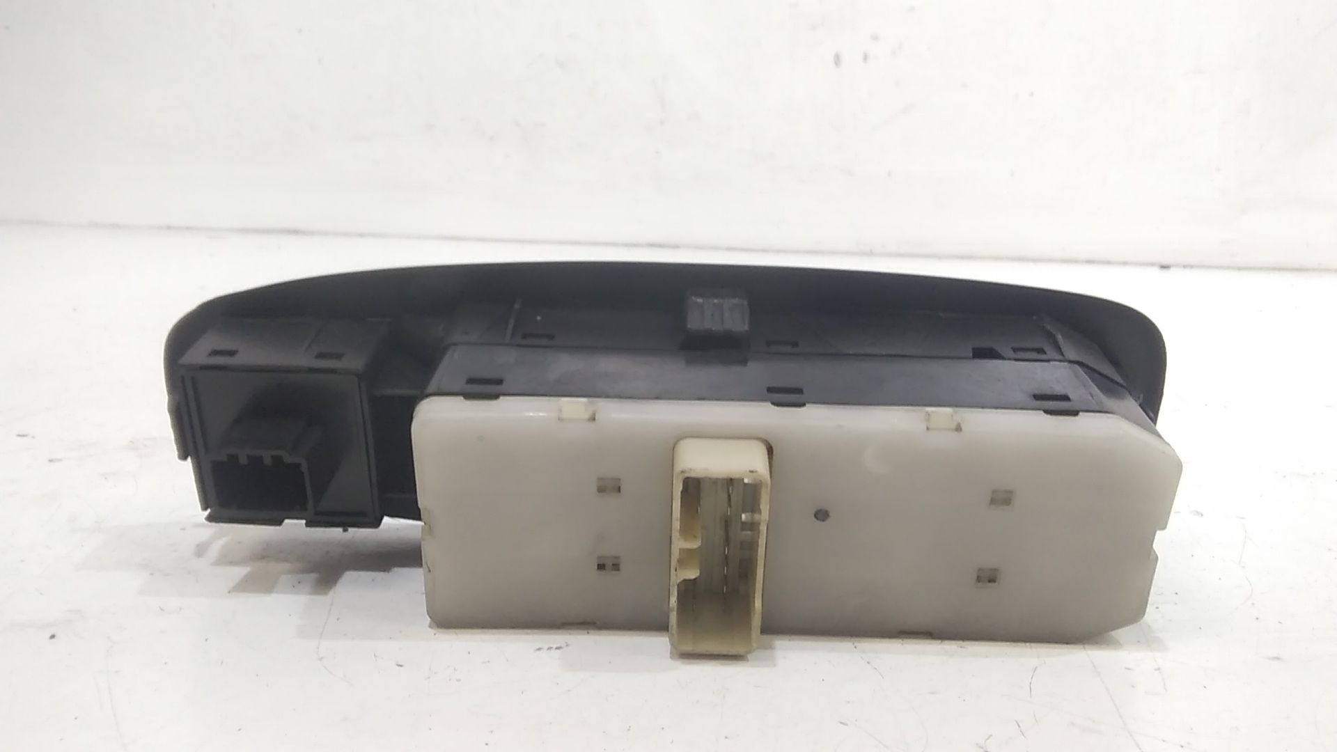 Pulsantiera anteriore sinistra Guida HYUNDAI Accent 3 Serie