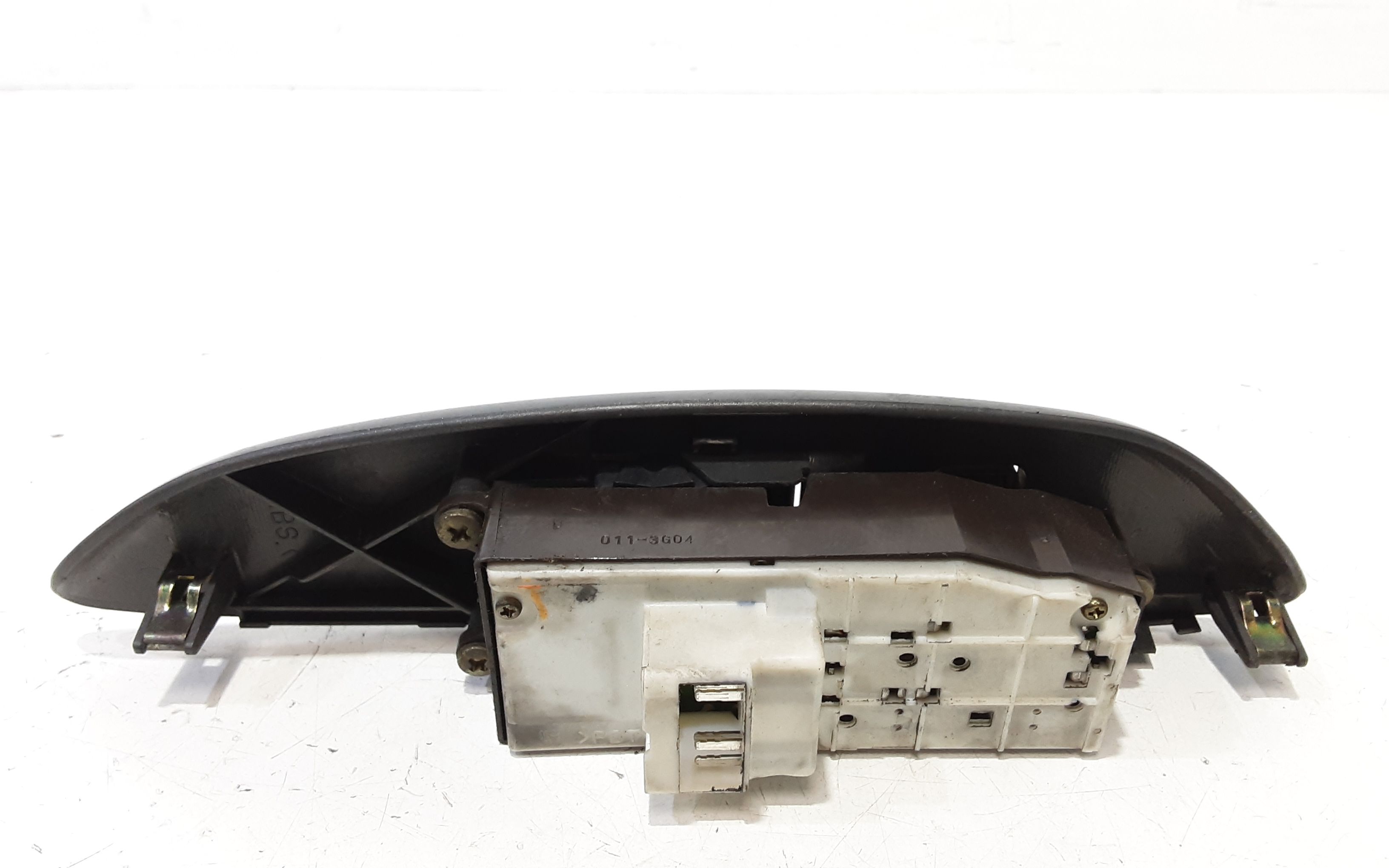 Pulsantiera anteriore sinistra Guida TOYOTA Yaris Serie (99>03)