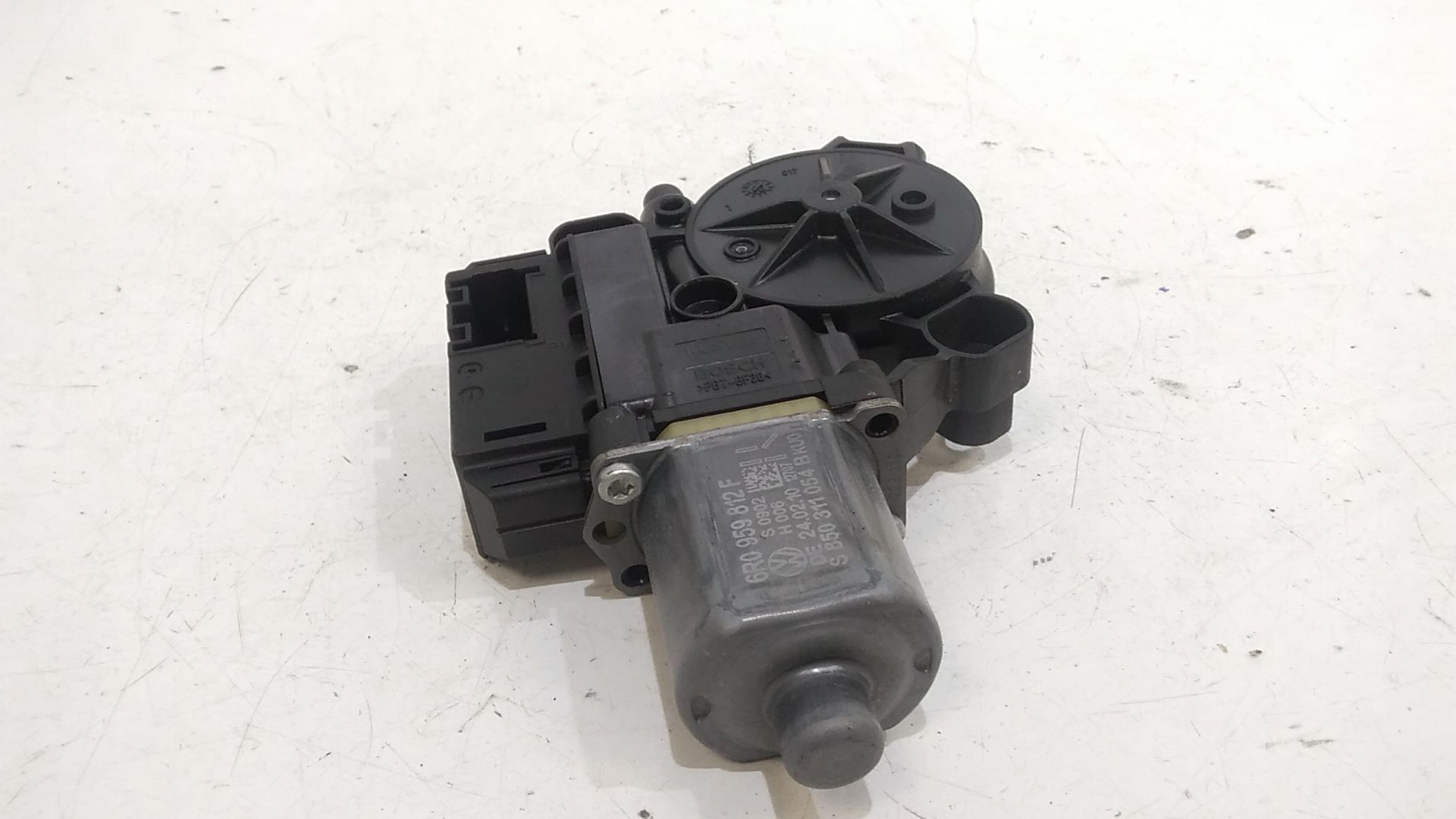 Motorino Alzavetro posteriore destra VOLKSWAGEN Polo 5 Serie