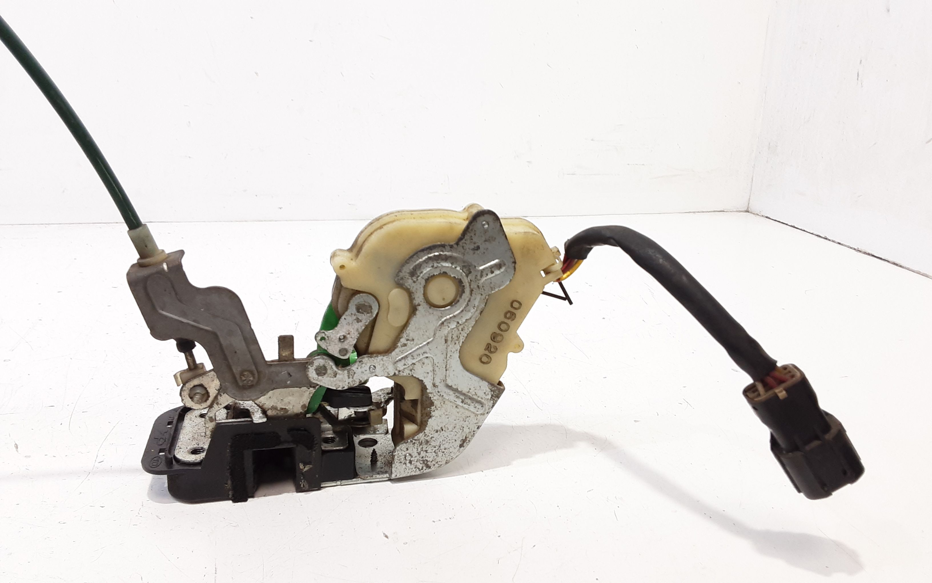 Serratura Anteriore Sinistra KIA Sorento 1 Serie