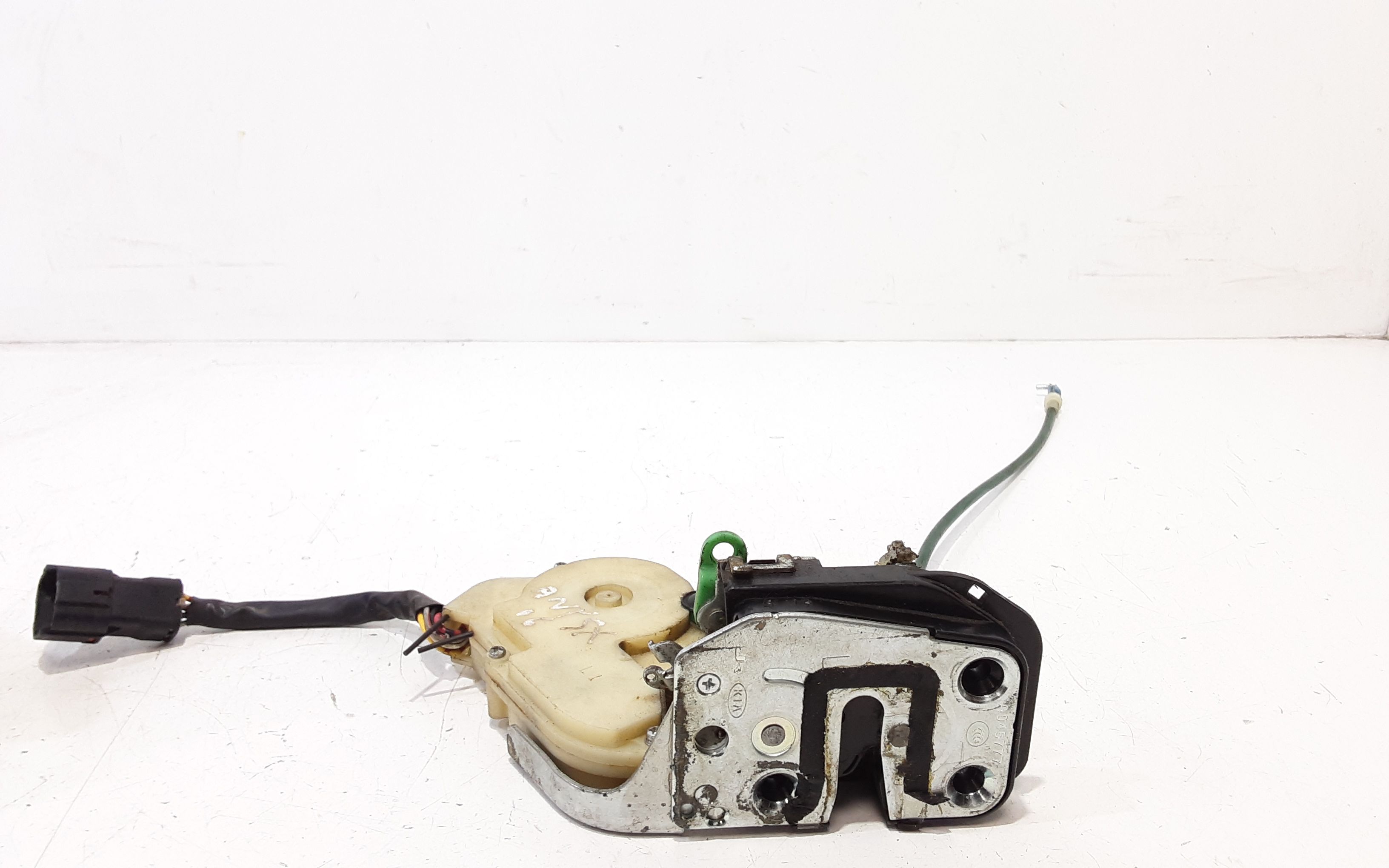 Serratura Anteriore Sinistra KIA Sorento 1 Serie