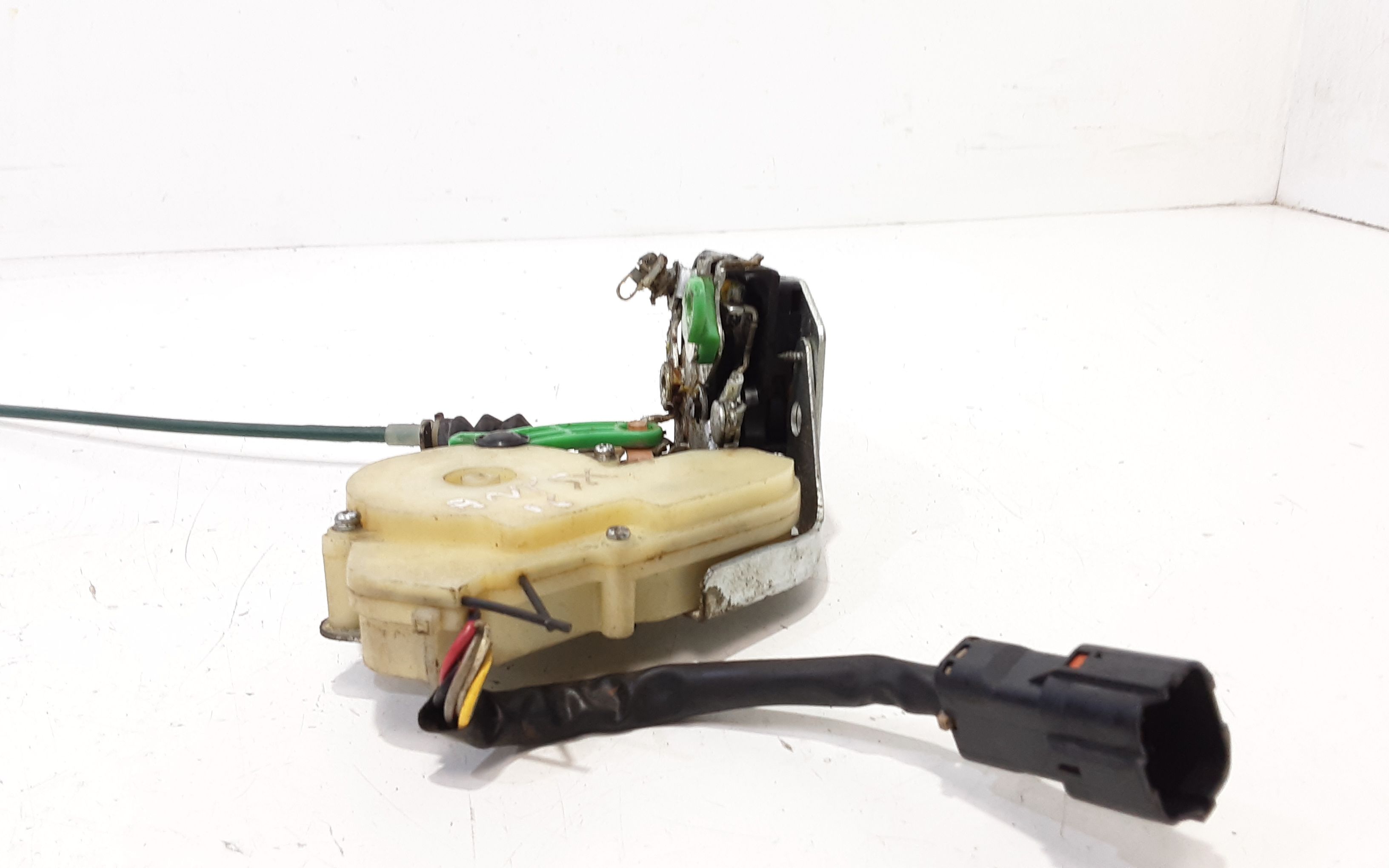 Serratura Anteriore Sinistra KIA Sorento 1 Serie