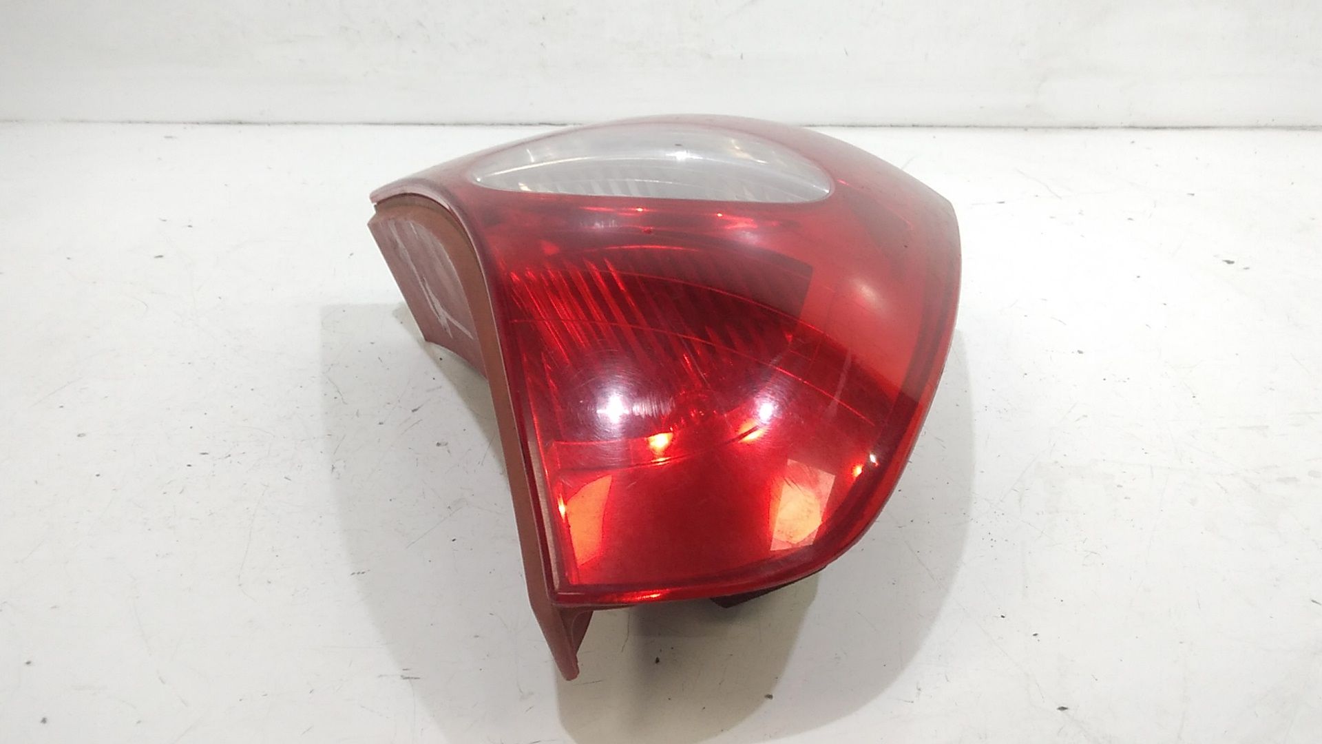 Stop fanale Posteriore sinistro lato Guida RENAULT Clio Serie (01>05)