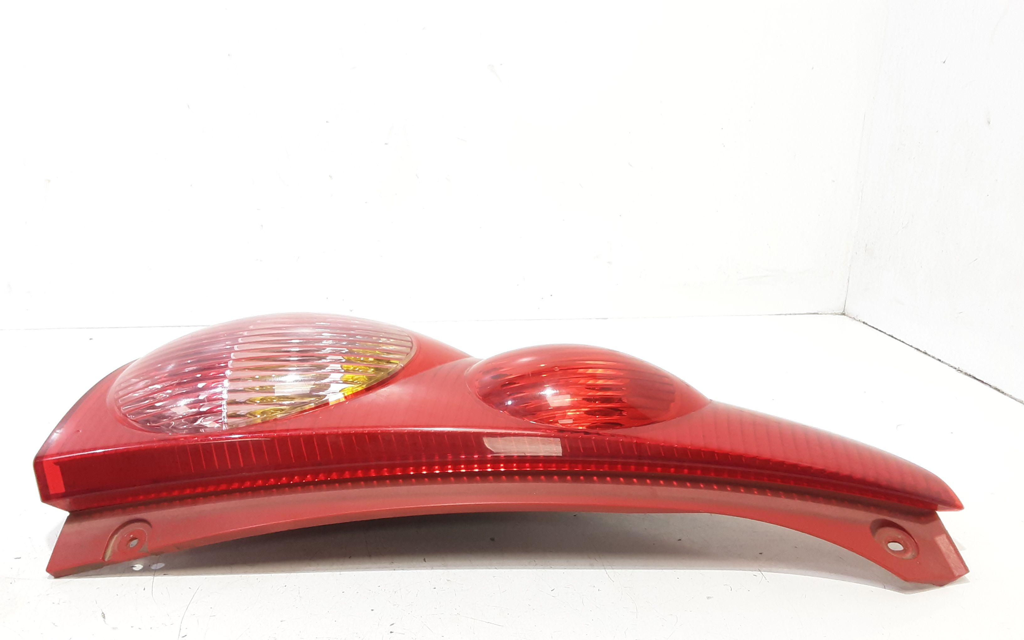 Stop fanale Posteriore sinistro lato Guida TOYOTA Aygo 1 Serie