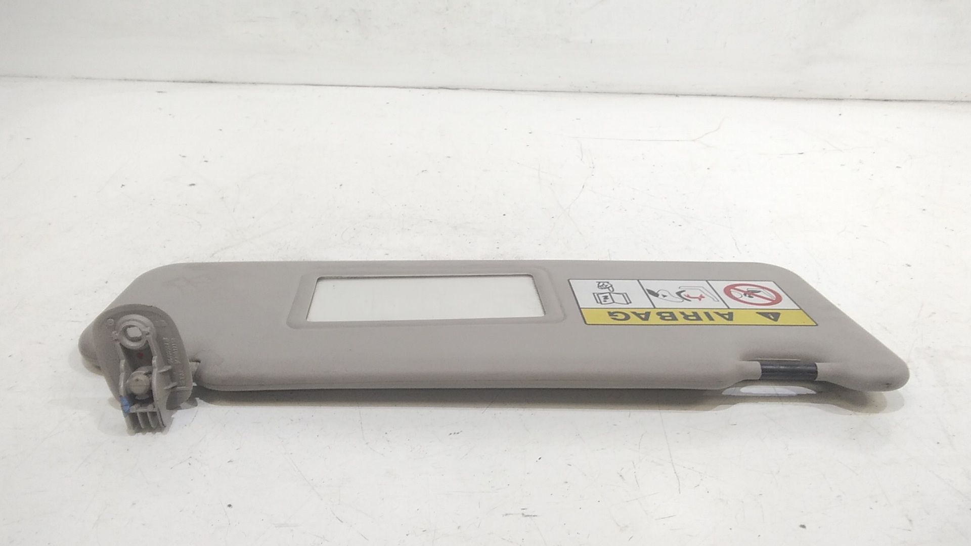 Parasole aletta Lato Passeggero DACIA Logan Serie MCV (13>)