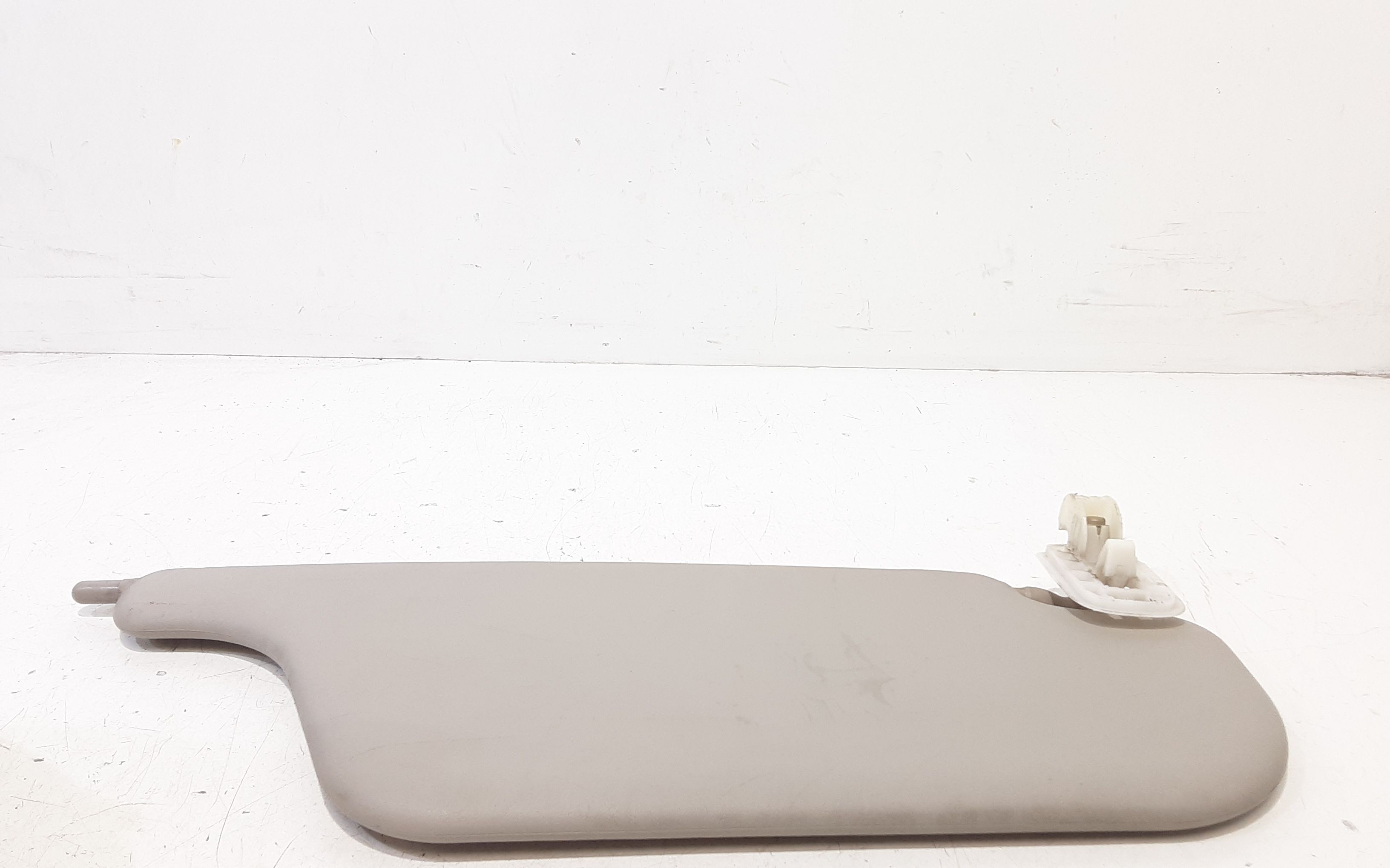 Parasole aletta anteriore Lato Guida RENAULT Clio Serie (08>15)