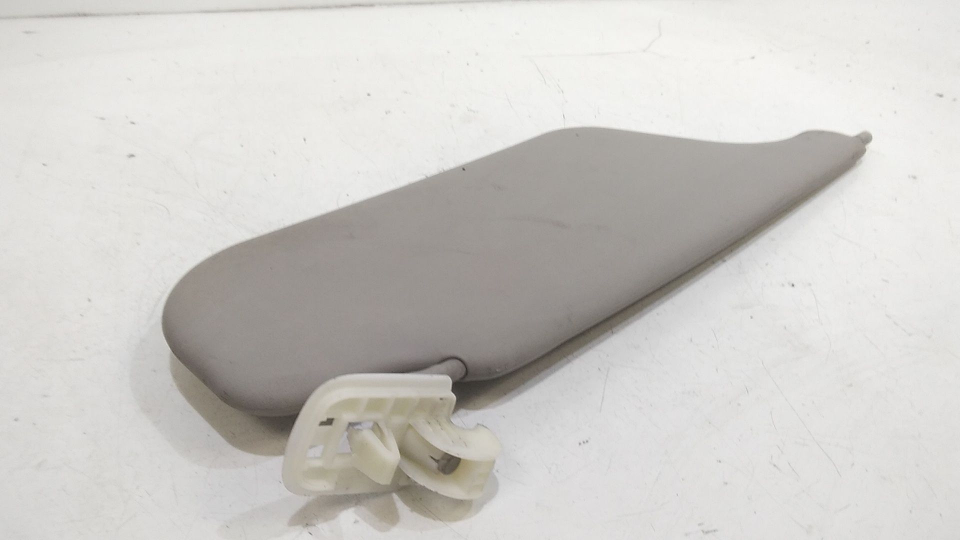 Parasole aletta anteriore Lato Guida RENAULT Clio Serie (04>08)