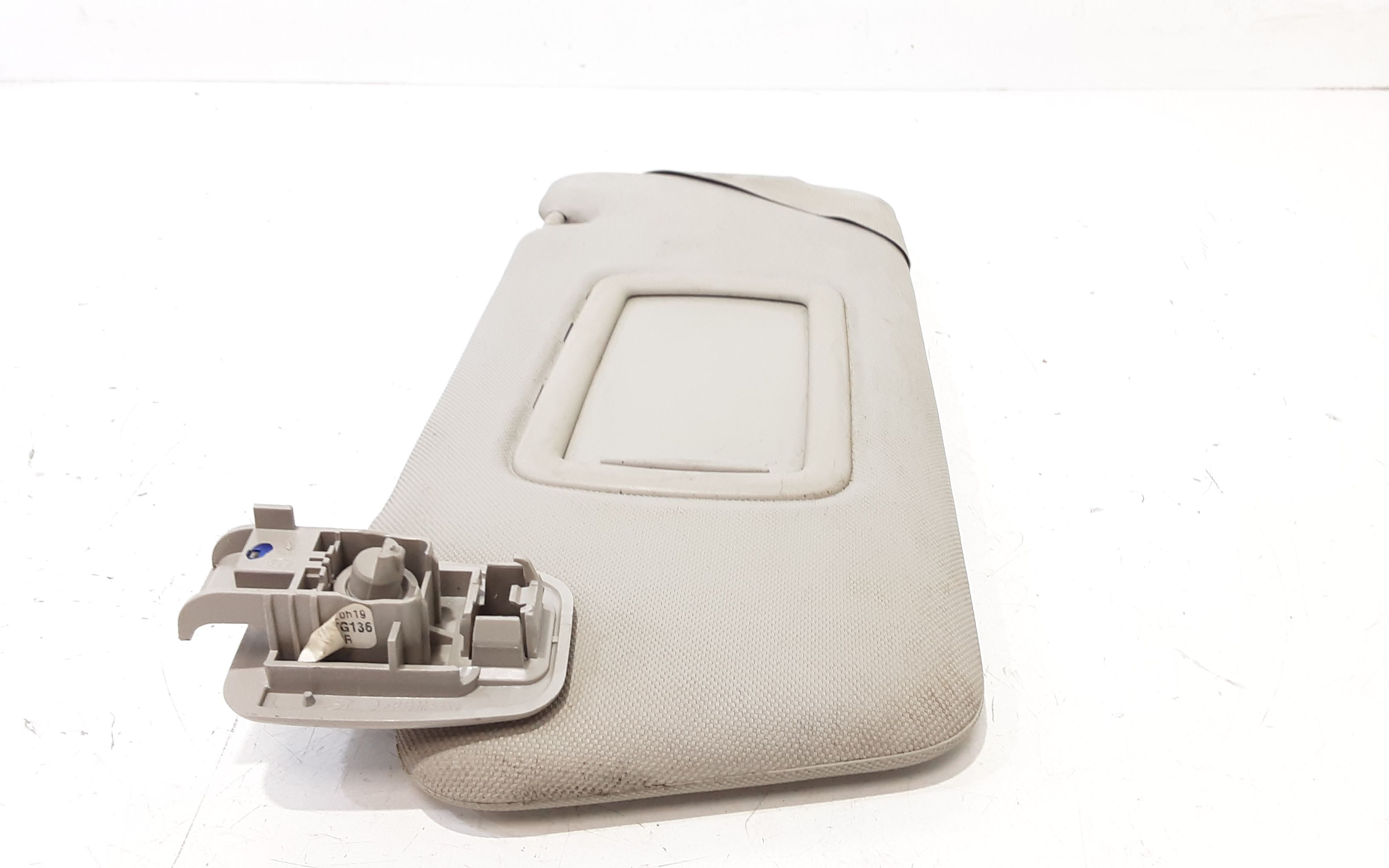 Parasole aletta anteriore Lato Guida RENAULT Megane Cabrio (08>15)