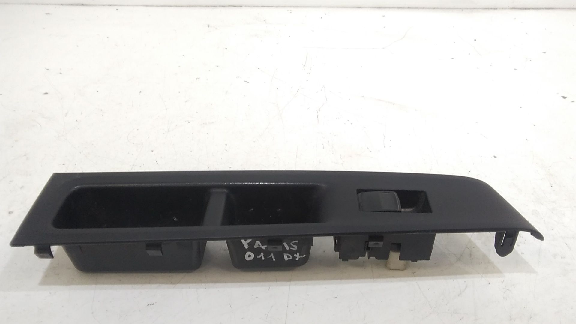 Pulsantiera Anteriore Destra Passeggero TOYOTA Yaris Serie (11>13)