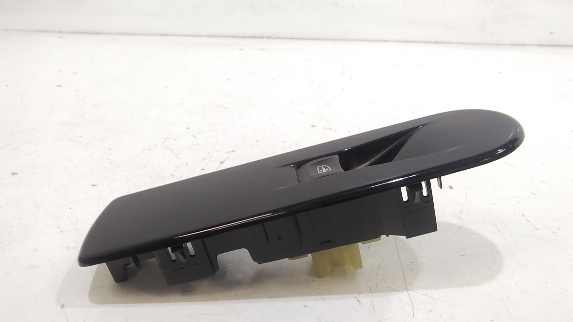 Pulsantiera Anteriore Destra Passeggero RENAULT Clio Serie IV (12>19)