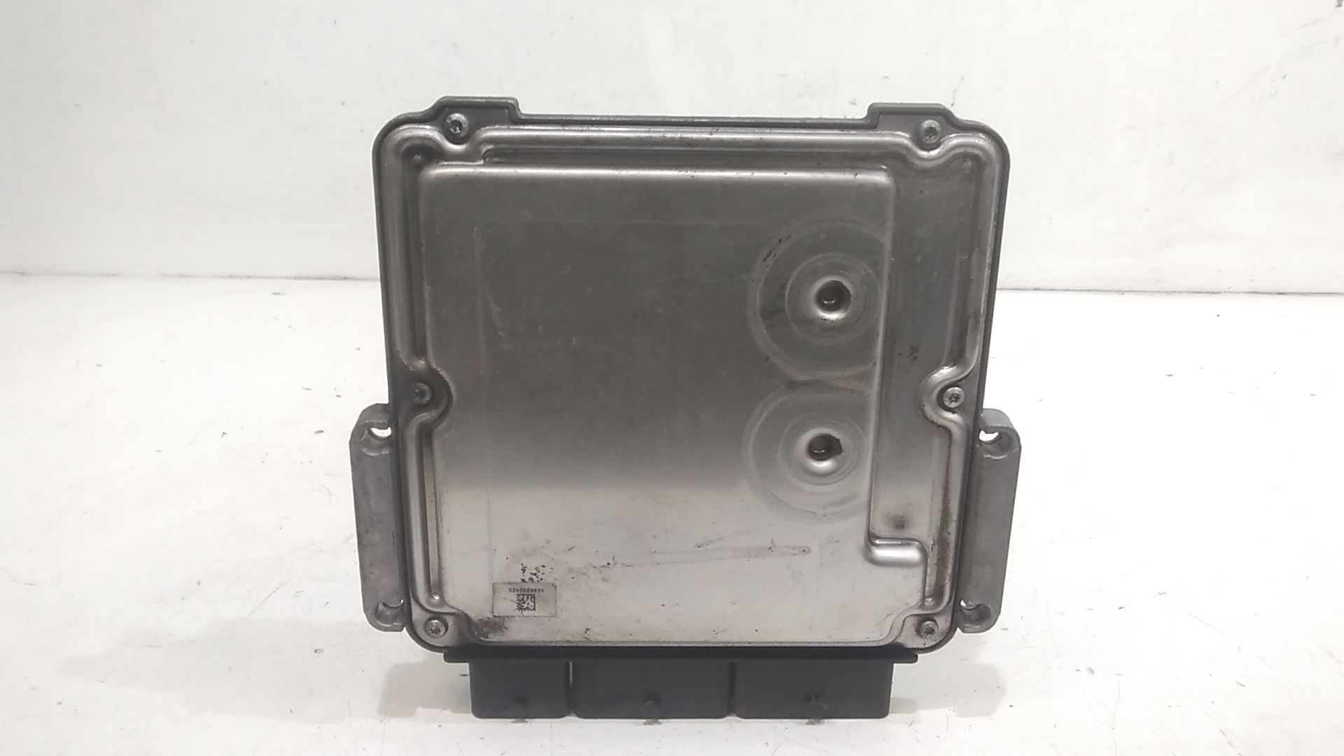 Centralina motore DACIA Logan Serie MCV (13>)