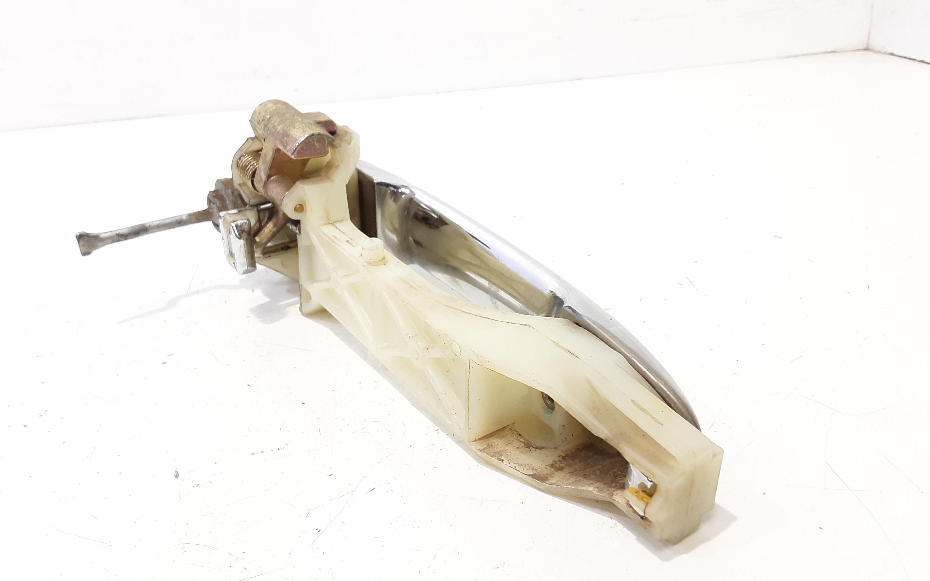 Maniglia esterna Anteriore Sinistra KIA Carens 2 Serie