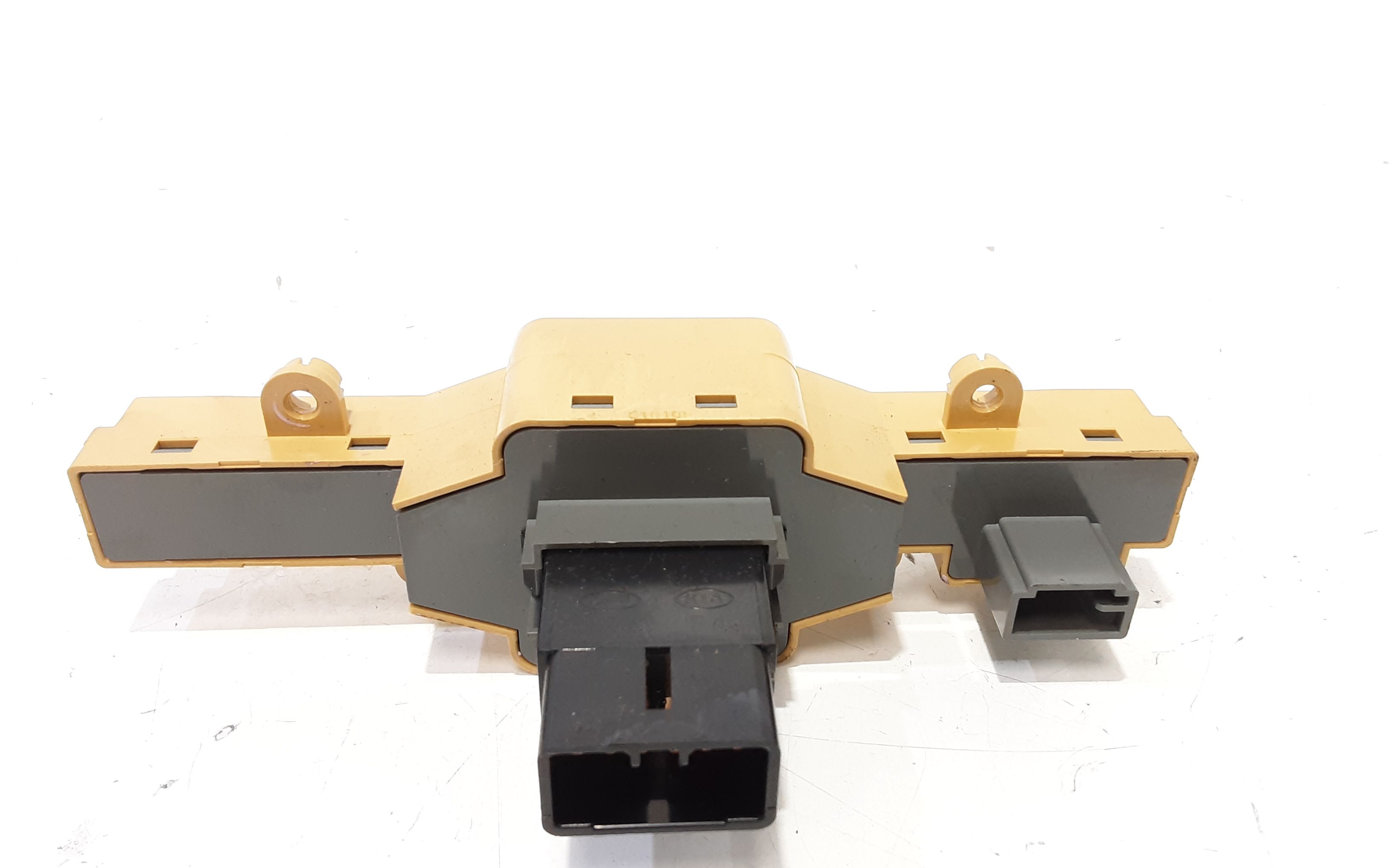 Pulsante luci di emergenza KIA Carens 2 Serie