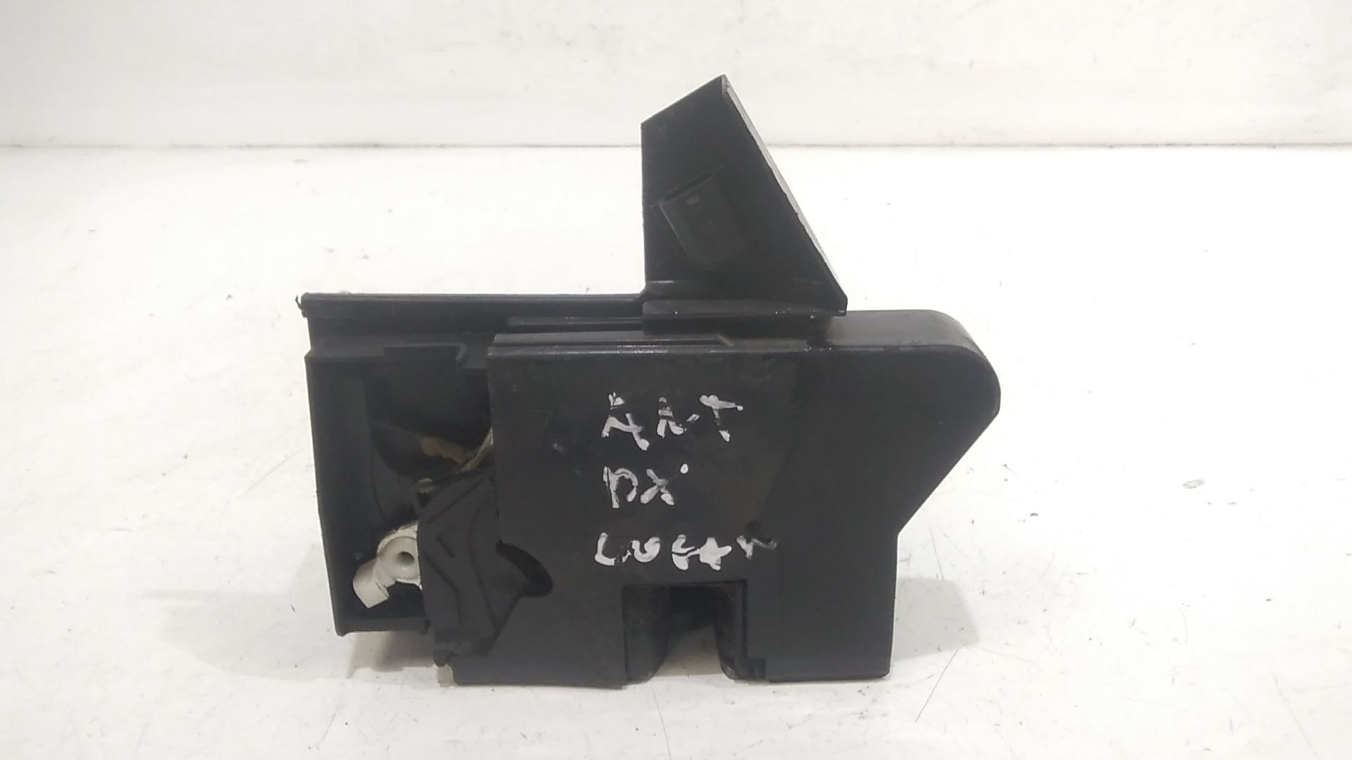 Serratura Anteriore Destra DACIA Logan Serie MCV (13>)