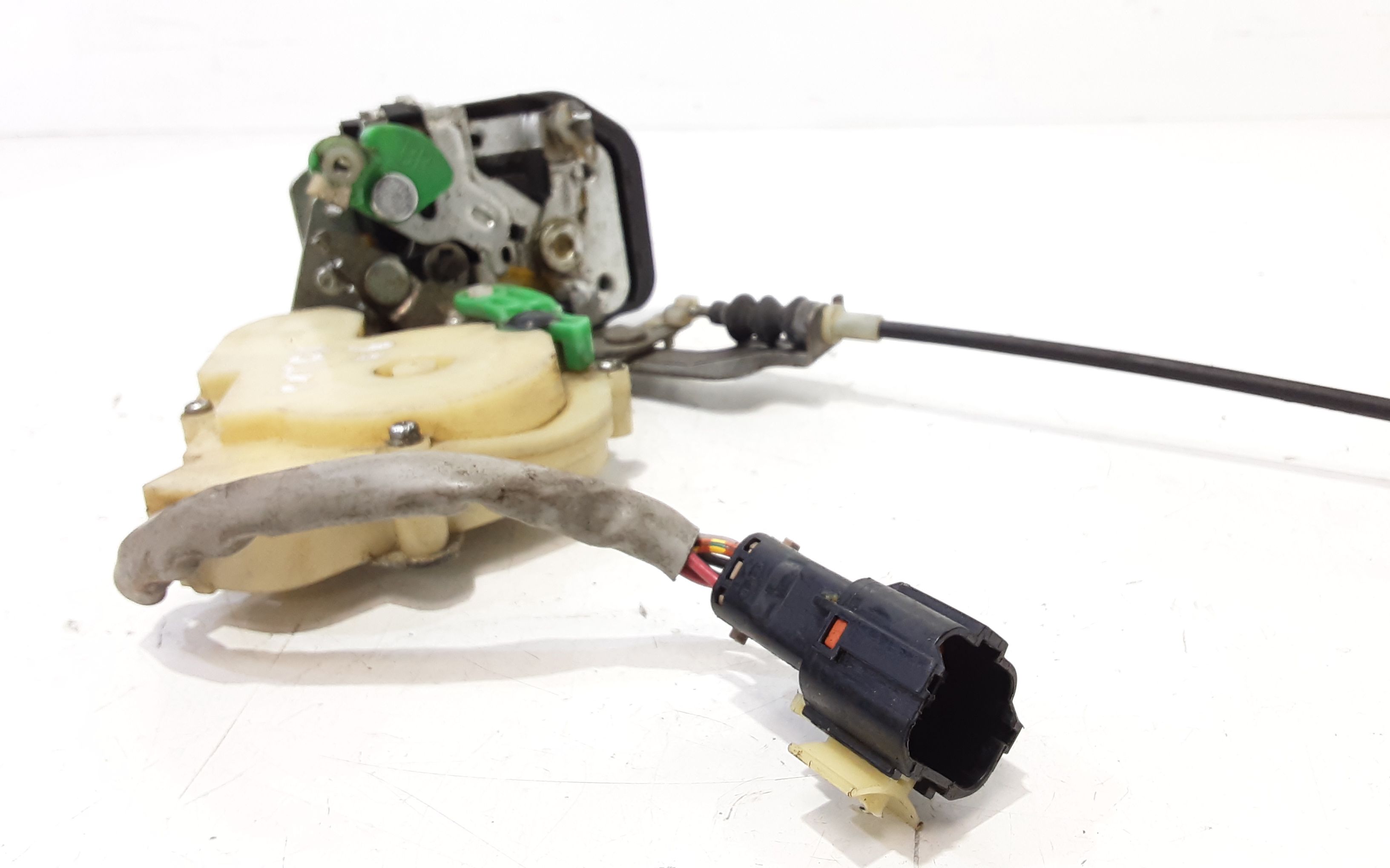 Serratura Anteriore Destra KIA Sorento 1 Serie