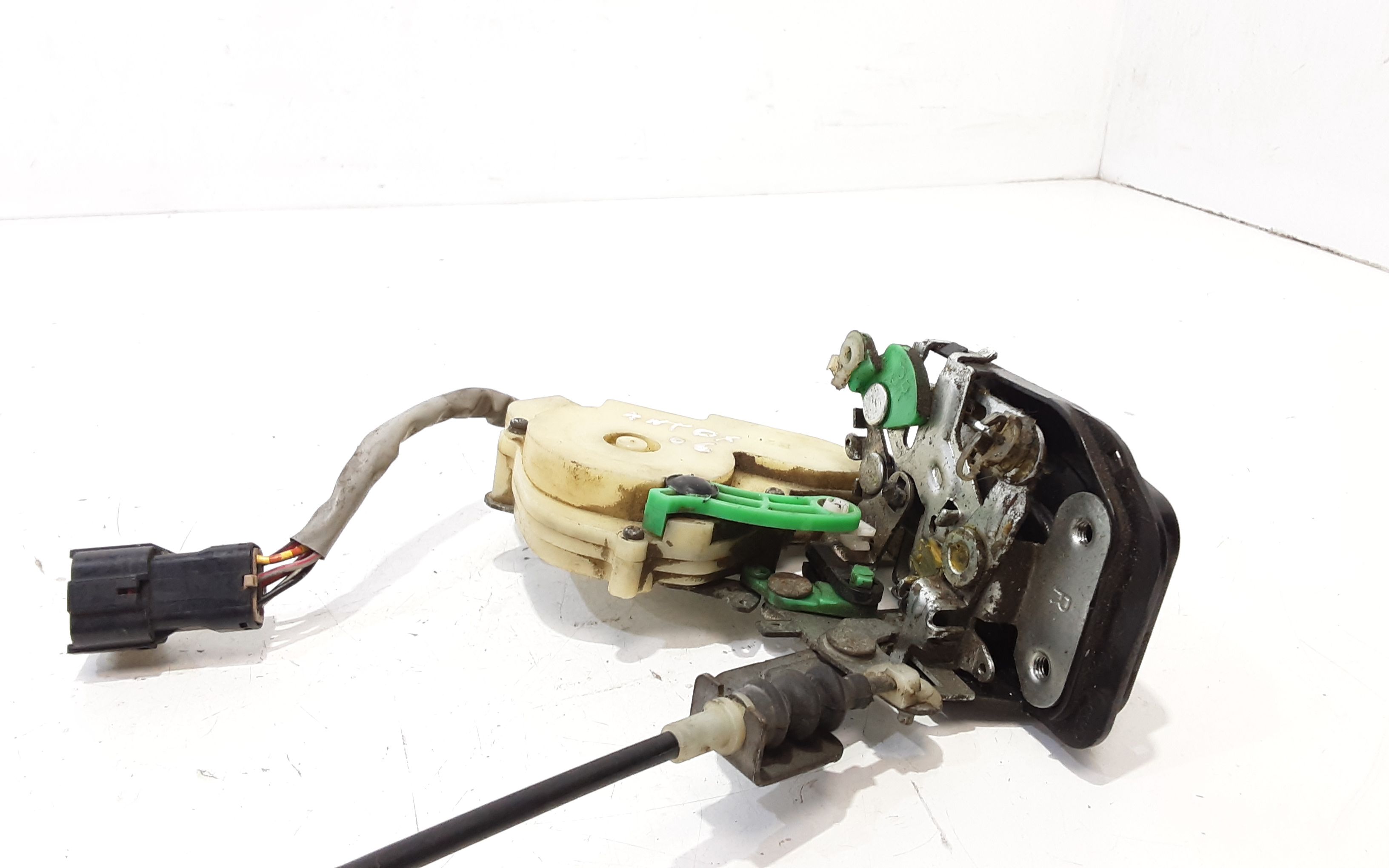 Serratura Anteriore Destra KIA Sorento 1 Serie