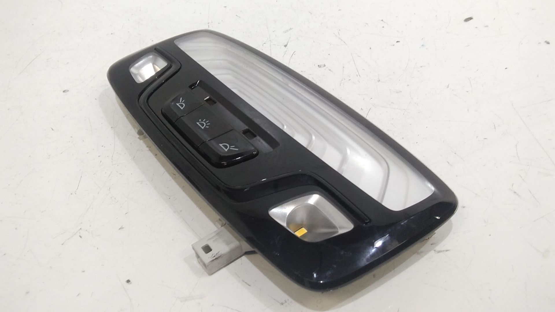 Plafoniera posteriore BMW X4 Serie (G02) (18>)