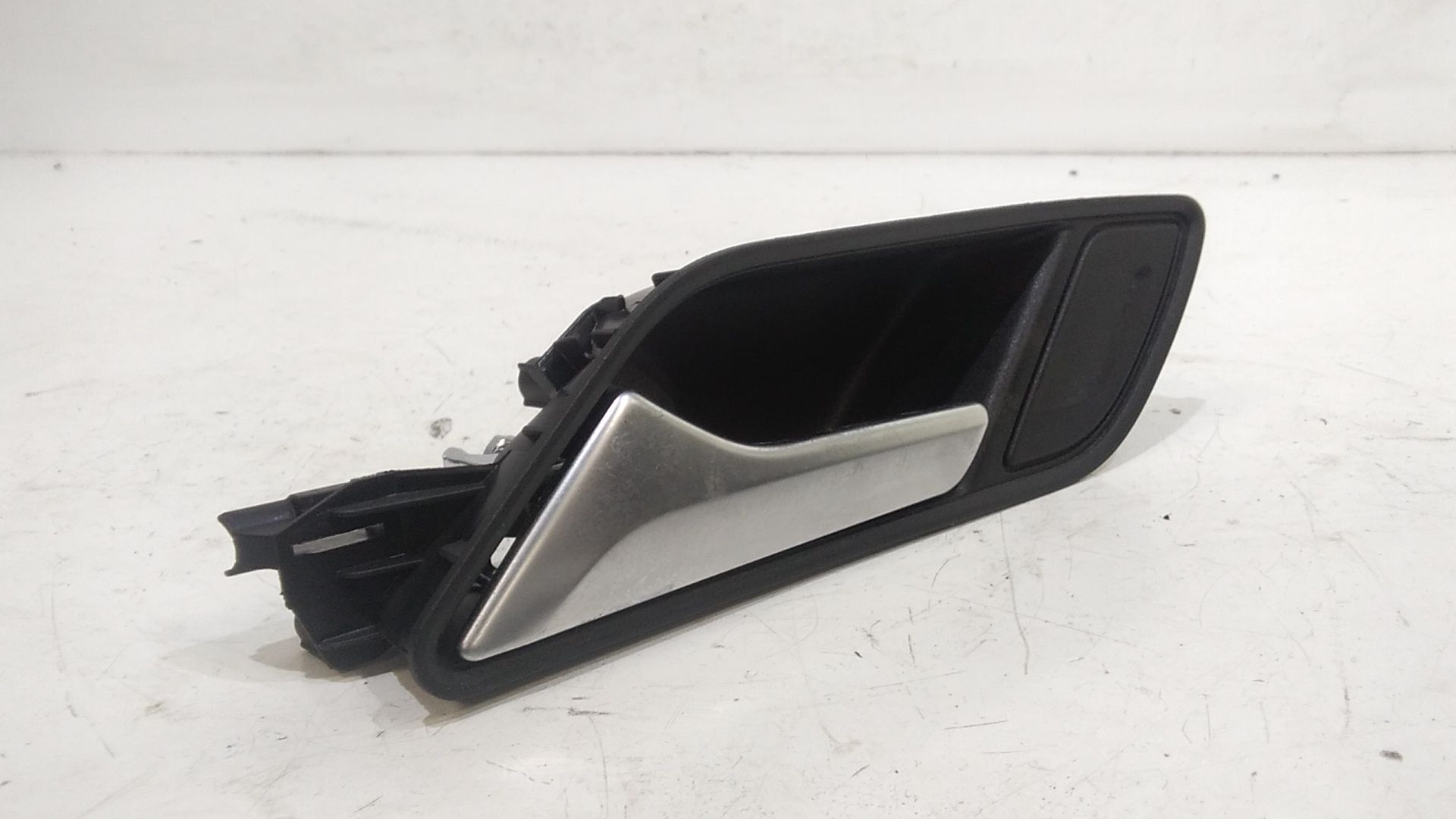 Maniglia interna Posteriore Destra AUDI A3 Sportback (8YA) (19>)